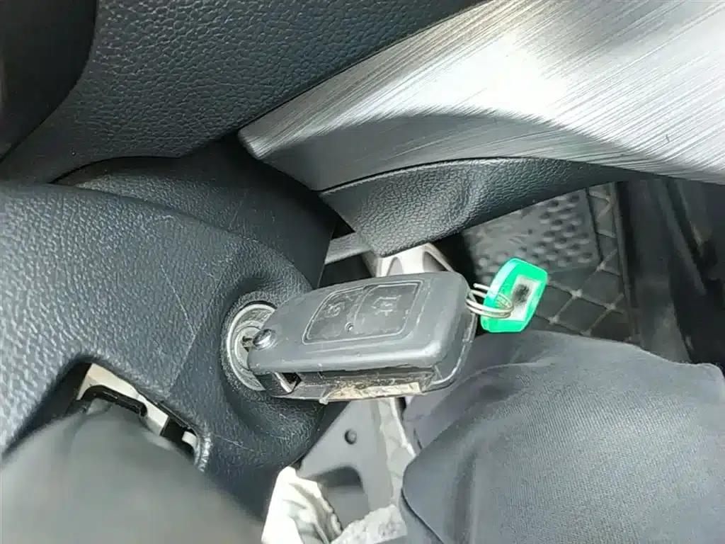 Changan Ruixing M60 2023 1.5L GDI Comfort Van (2 Seats) — миниатюра 9