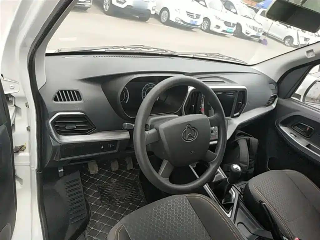 Changan Ruixing M60 2023 1.5L GDI Comfort Van (2 Seats) — миниатюра 10