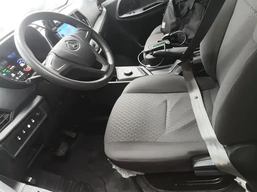 Changan Ruixing EM80 2025 Passenger Edition Comfort Model 6 Seats 300km Range Double Door — миниатюра 15