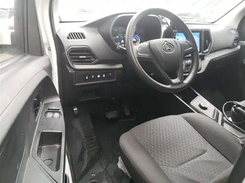 Changan Ruixing EM80 2025 Passenger Edition Comfort Model 6 Seats 300km Range Double Door — миниатюра 16