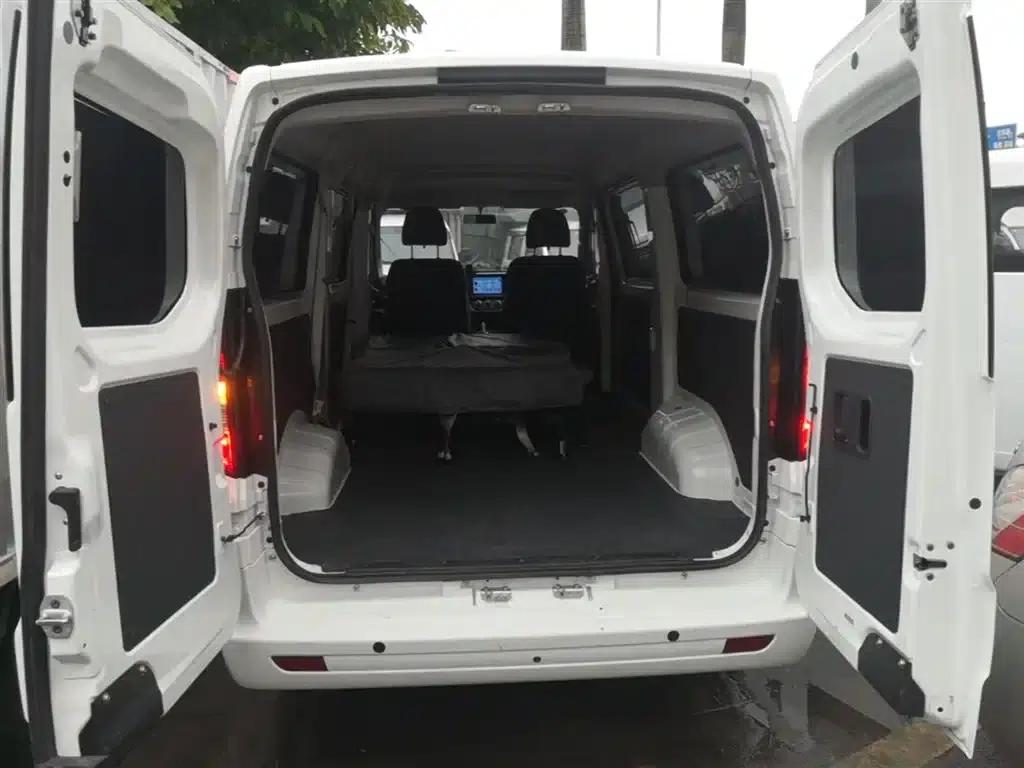 Changan Ruixing EM80 2025 Passenger Edition Comfort Model 6 Seats 300km Range Double Door — миниатюра 19