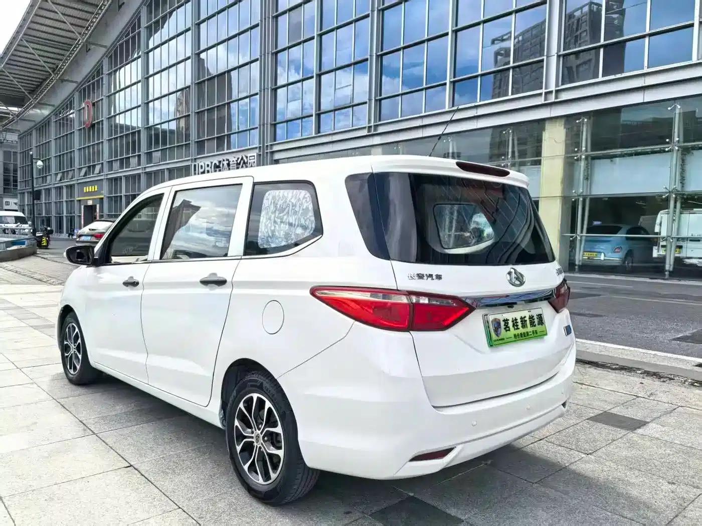 Changan Oushang A600EV 2018 EV — миниатюра 12