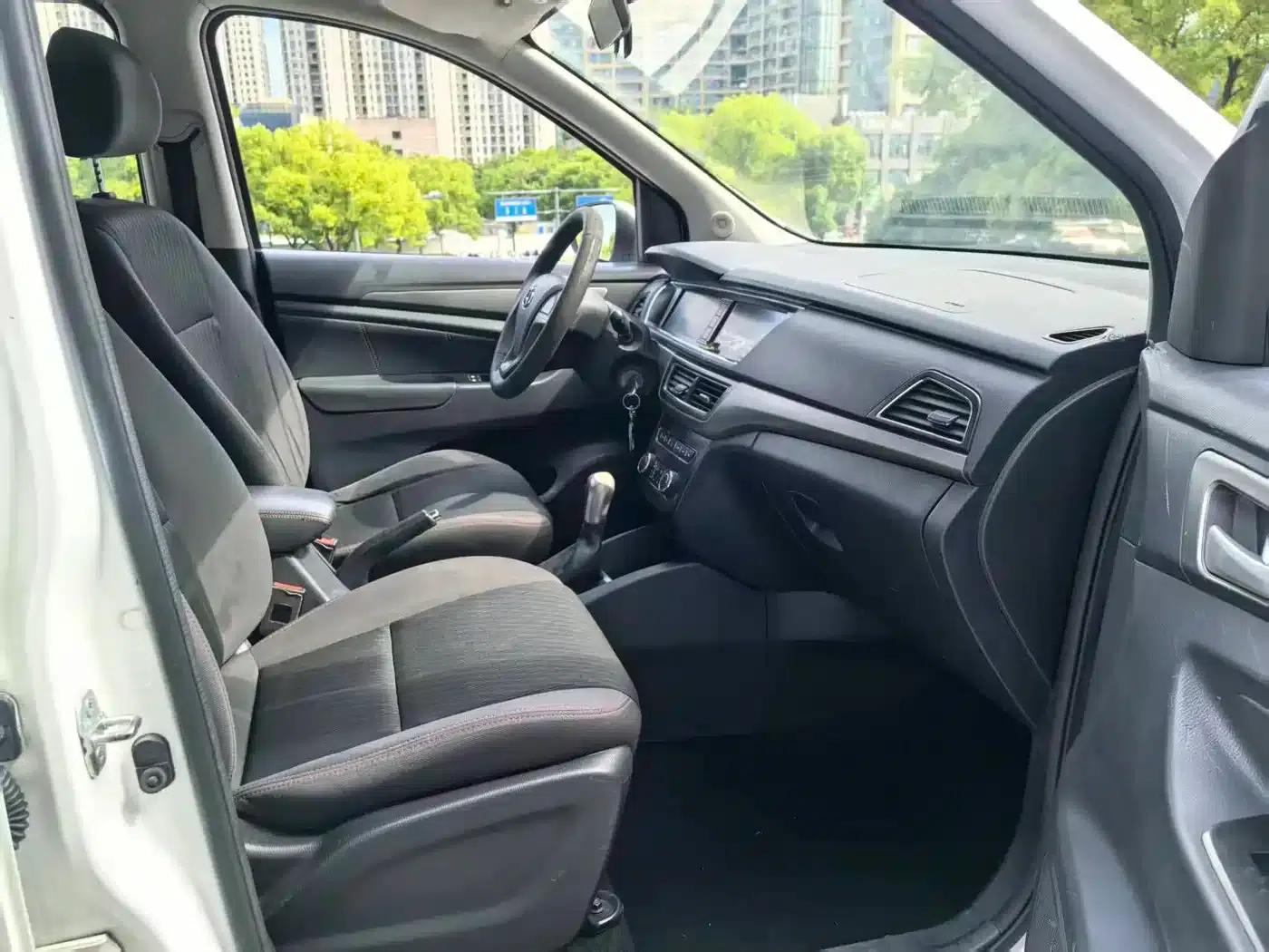Changan Oushang A600EV 2018 EV — миниатюра 3