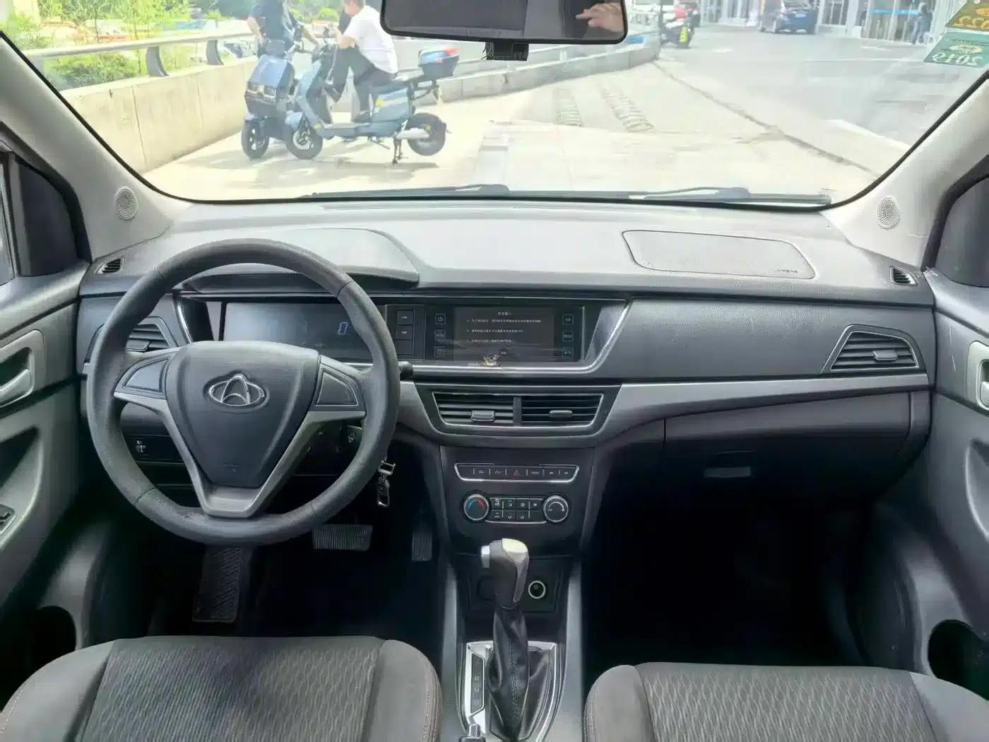 Changan Oushang A600EV 2018 EV — миниатюра 9
