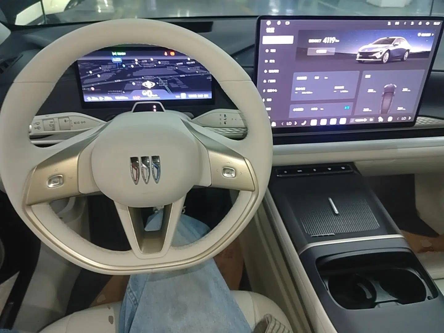 Buick L7 2025 Model Aivia — миниатюра 13