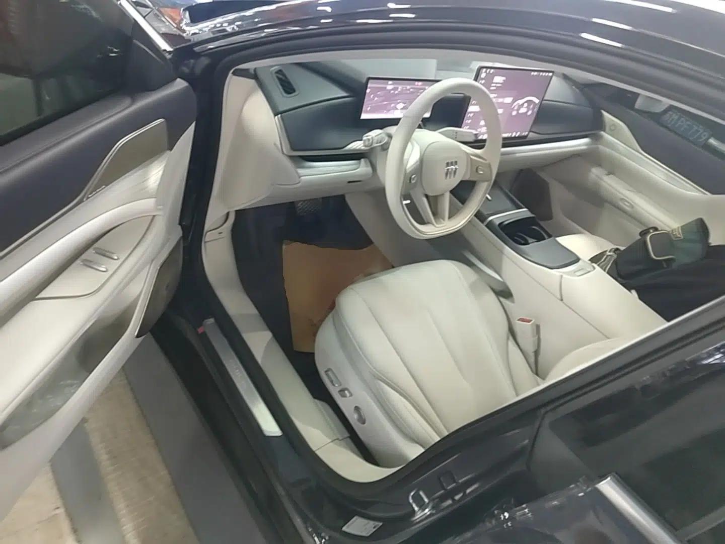 Buick L7 2025 Model Aivia — миниатюра 19