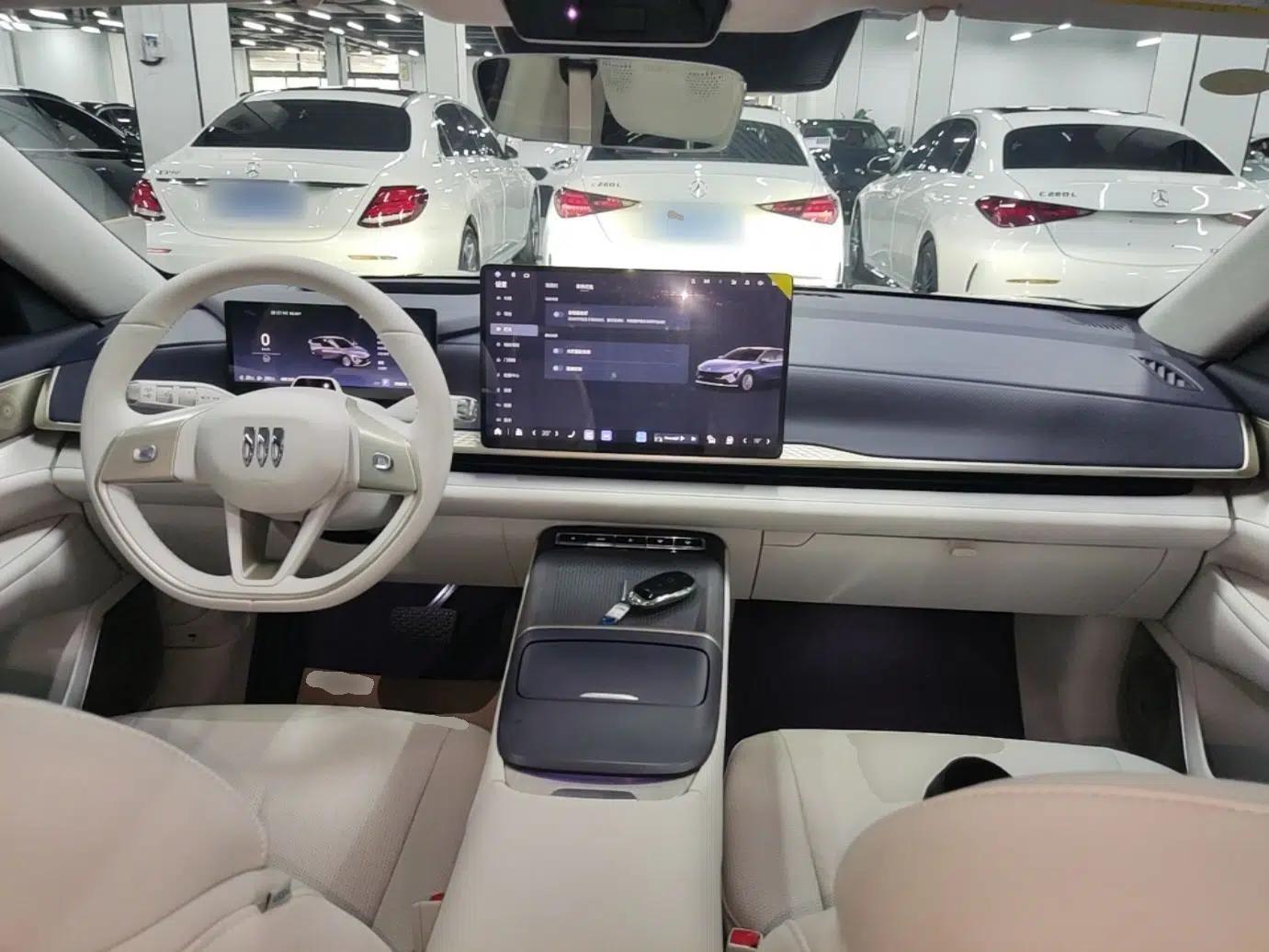 Buick L7 2025 Model Aivia — миниатюра 13