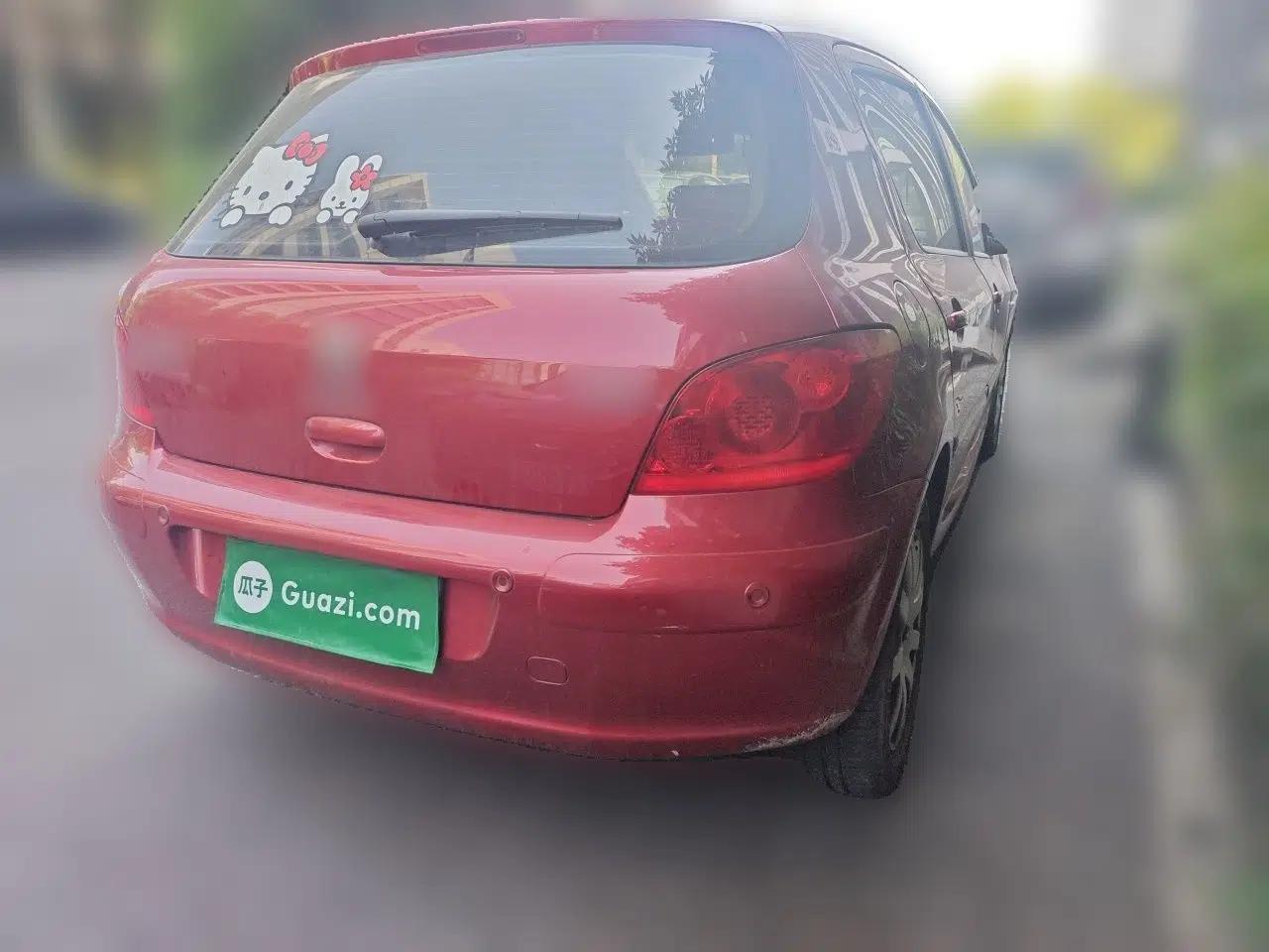 Peugeot 307 2013 Hatchback 1.6L Manual Comfort Edition — миниатюра 6