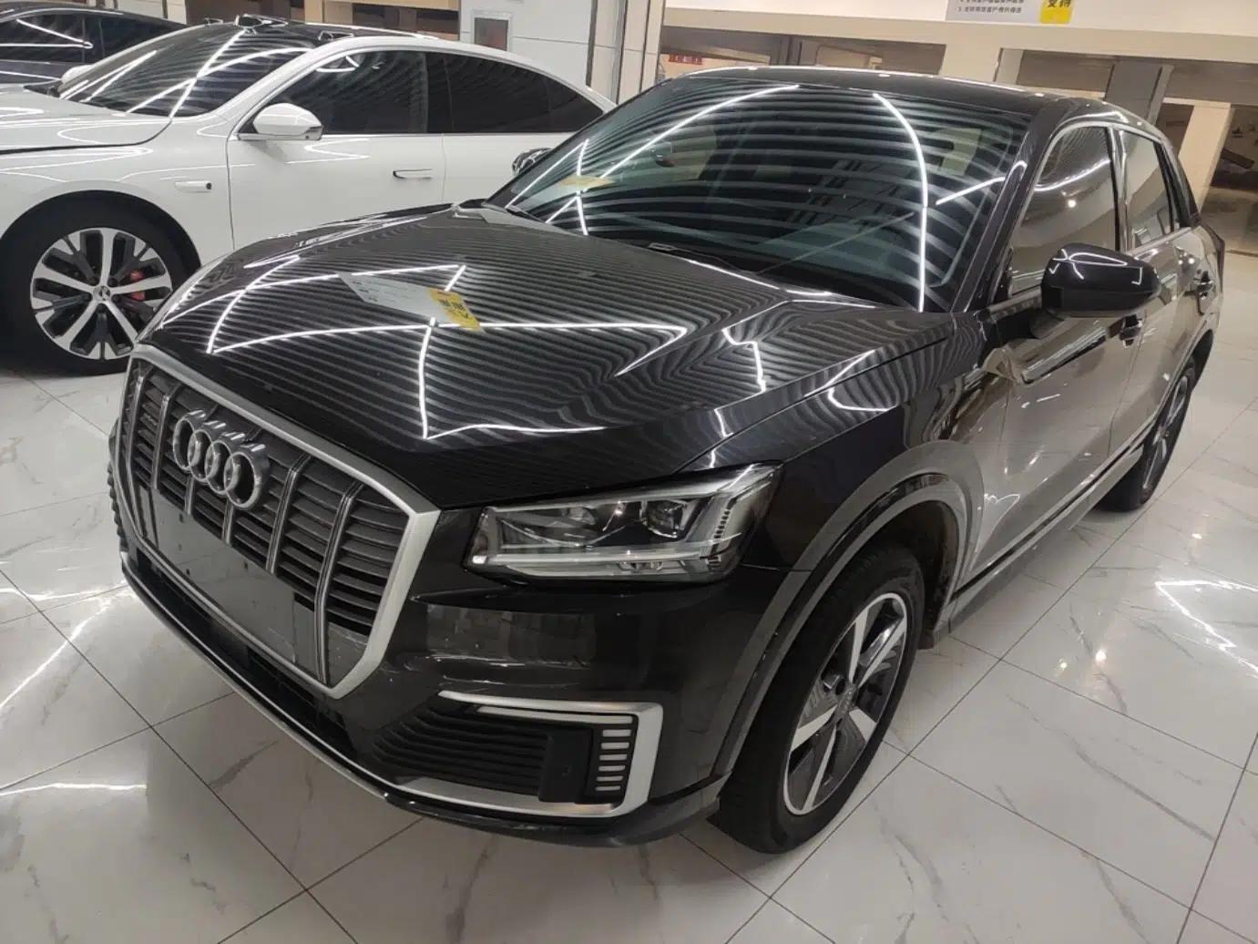 Audi Q2L e-tron 2019 Q2L e-tron Pure Electric Smart Enjoyment Model — миниатюра 1