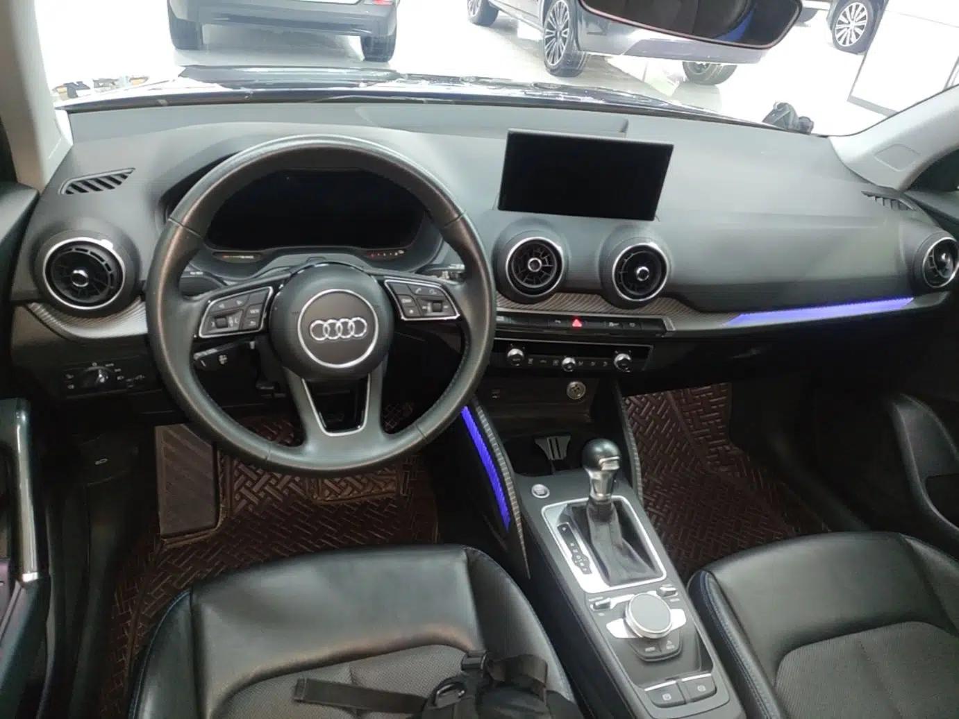 Audi Q2L e-tron 2019 Q2L e-tron Pure Electric Smart Enjoyment Model — миниатюра 12