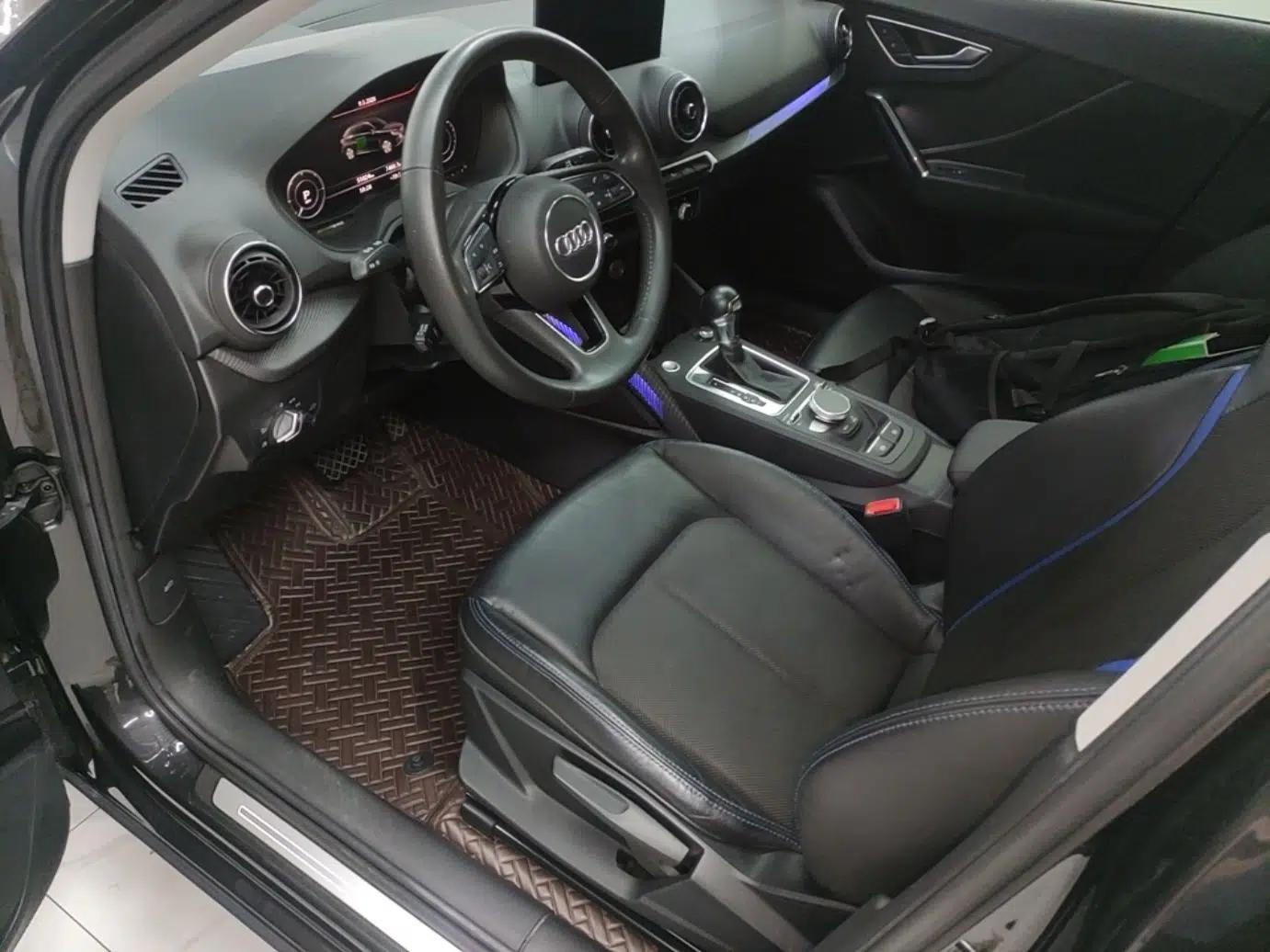 Audi Q2L e-tron 2019 Q2L e-tron Pure Electric Smart Enjoyment Model — миниатюра 17