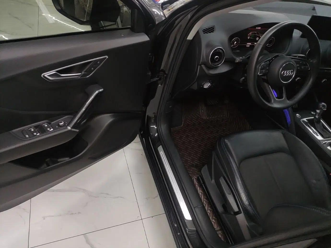 Audi Q2L e-tron 2019 Q2L e-tron Pure Electric Smart Enjoyment Model — миниатюра 18