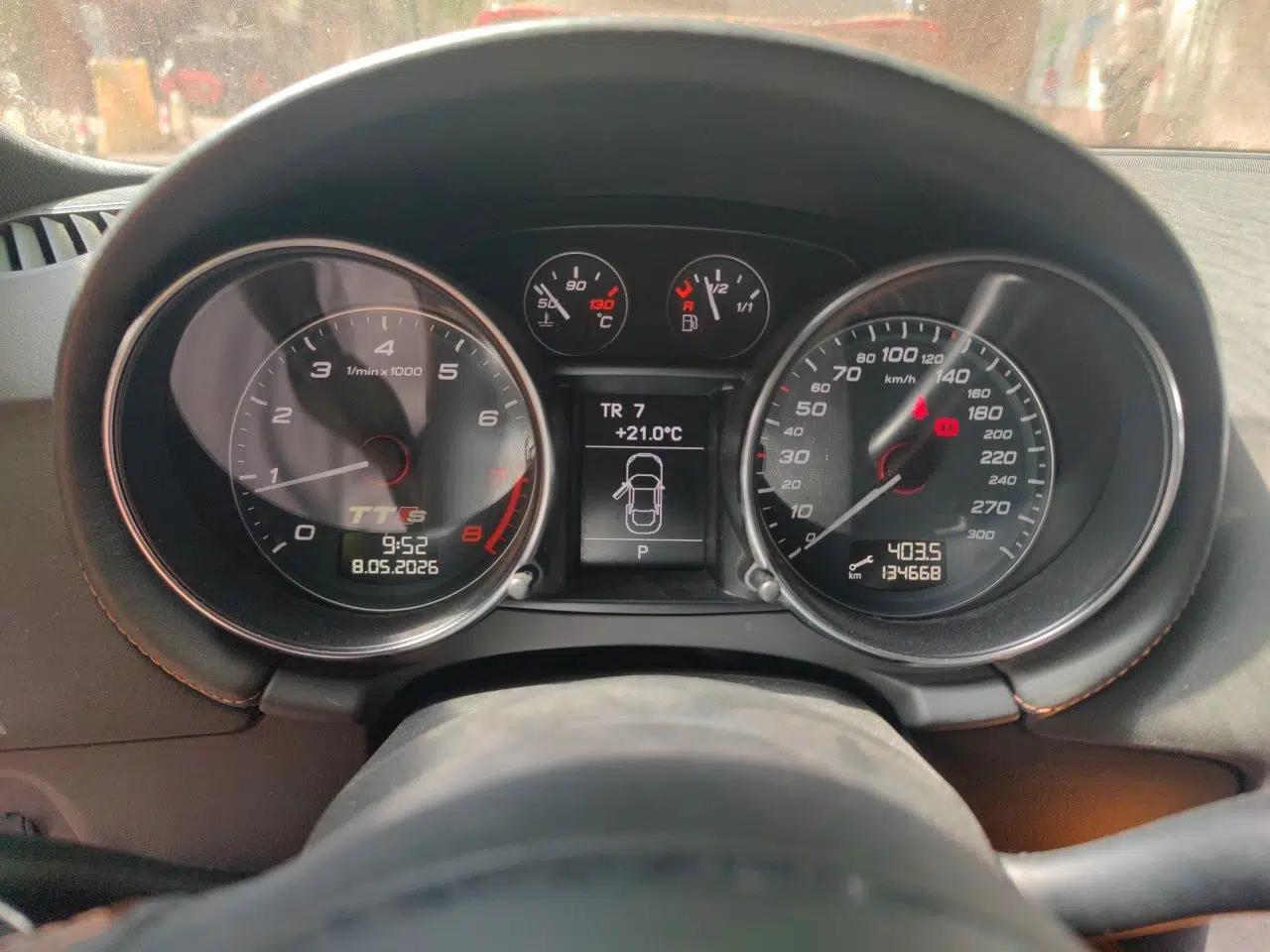 Audi TTS 2011 TTS Coupe 2.0TFSI quattro — миниатюра 12