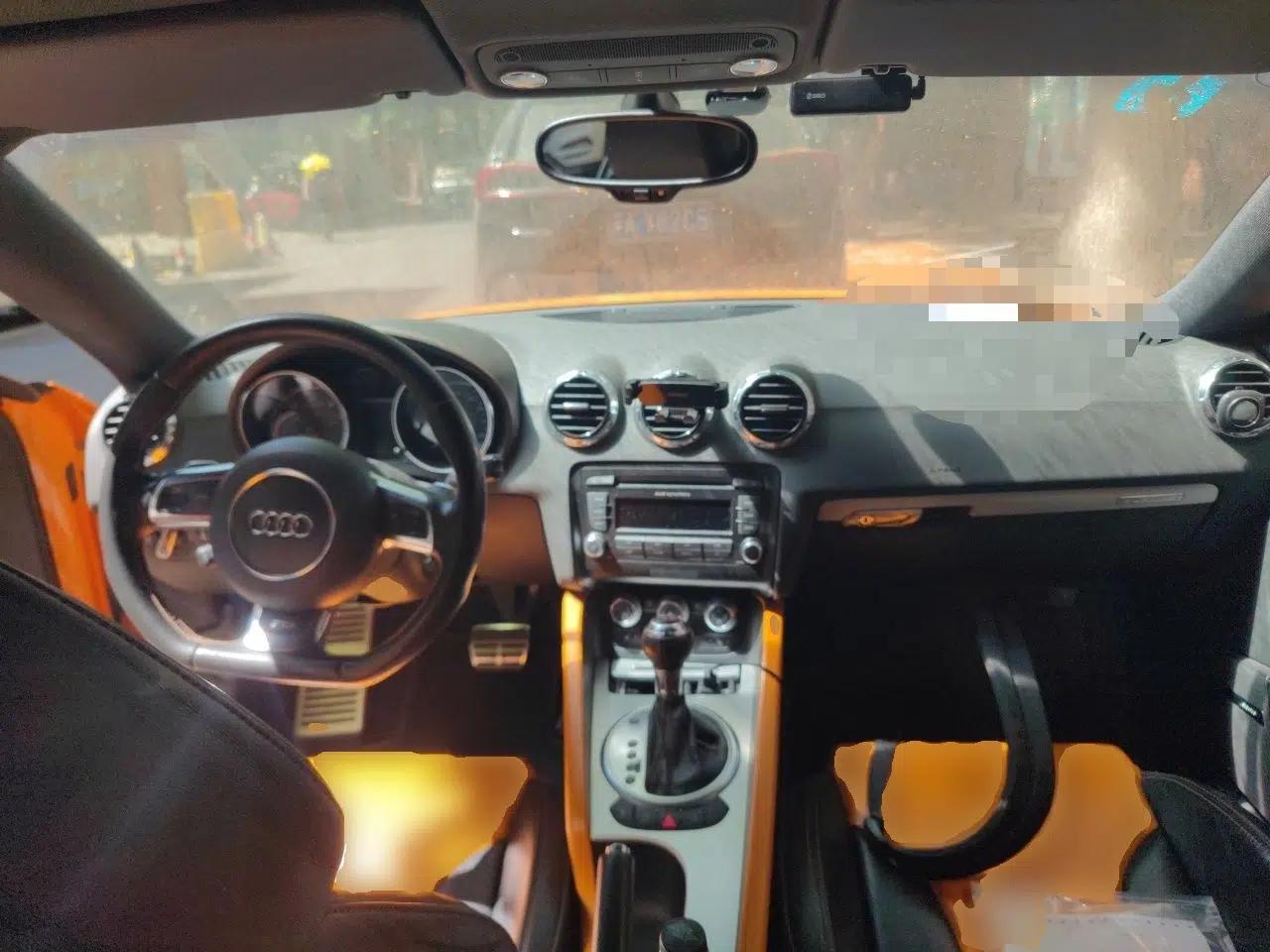 Audi TTS 2011 TTS Coupe 2.0TFSI quattro — миниатюра 10
