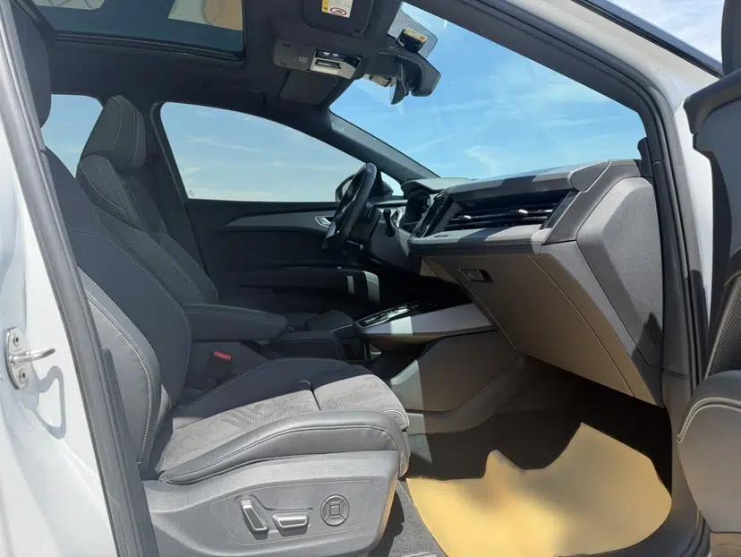 Audi Q5 e-tron 2023 40 e-tron Starry Edition Mecha Kit — миниатюра 24