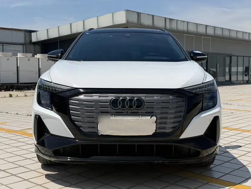 Audi Q5 e-tron 2023 40 e-tron Starry Edition Mecha Kit — миниатюра 4