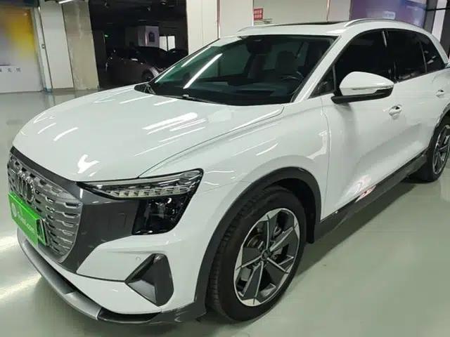 Audi Q5 e-tron 2023 40 e-tron Starry Edition Luxury Package