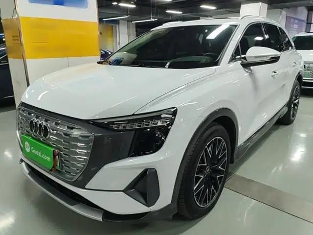 Audi Q5 e-tron 2023 40 e-tron Starry Edition Mecha Kit