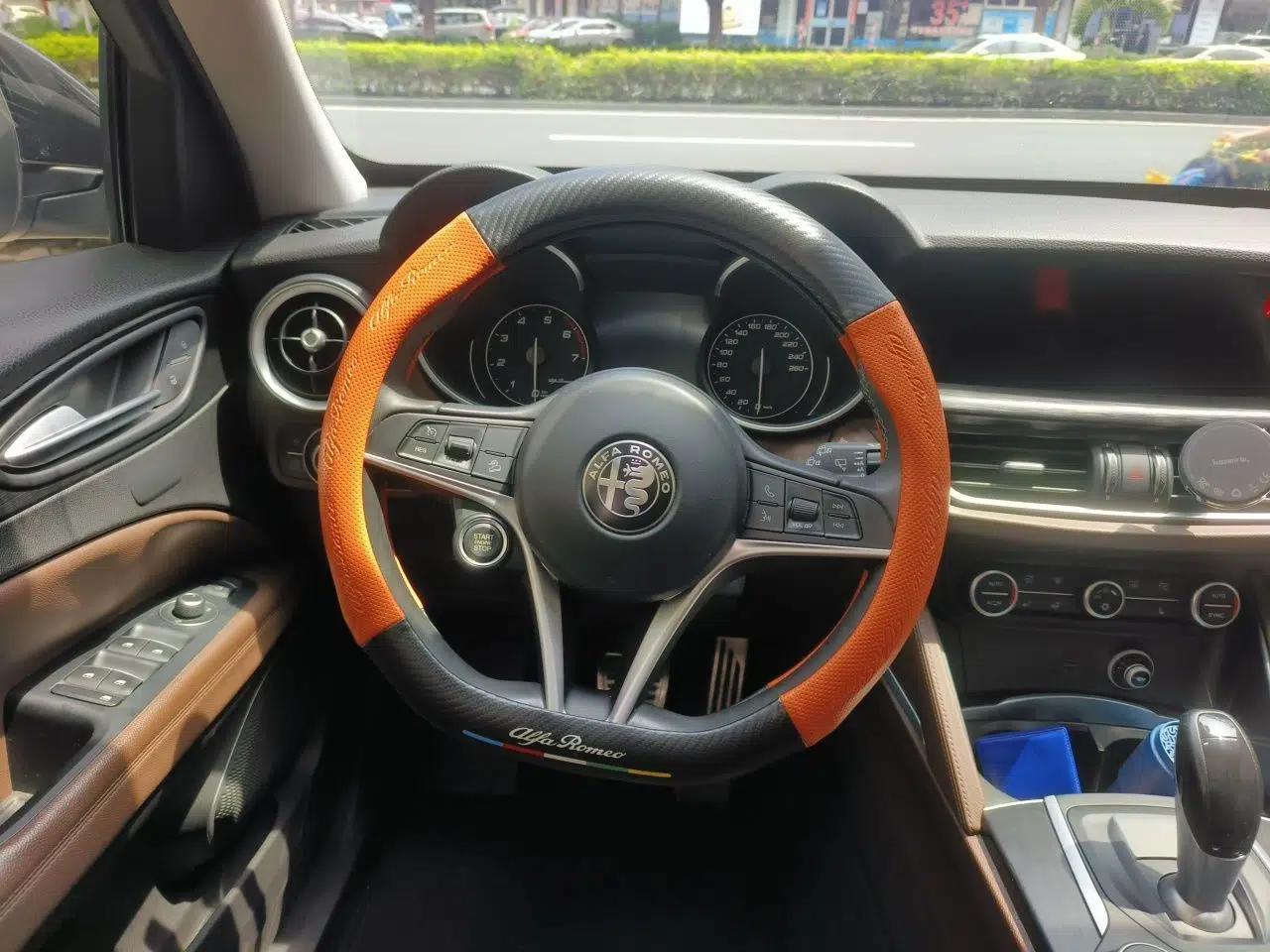 Alfa Romeo Stelvio 2017 2.0T 200HP Elite Edition — миниатюра 11