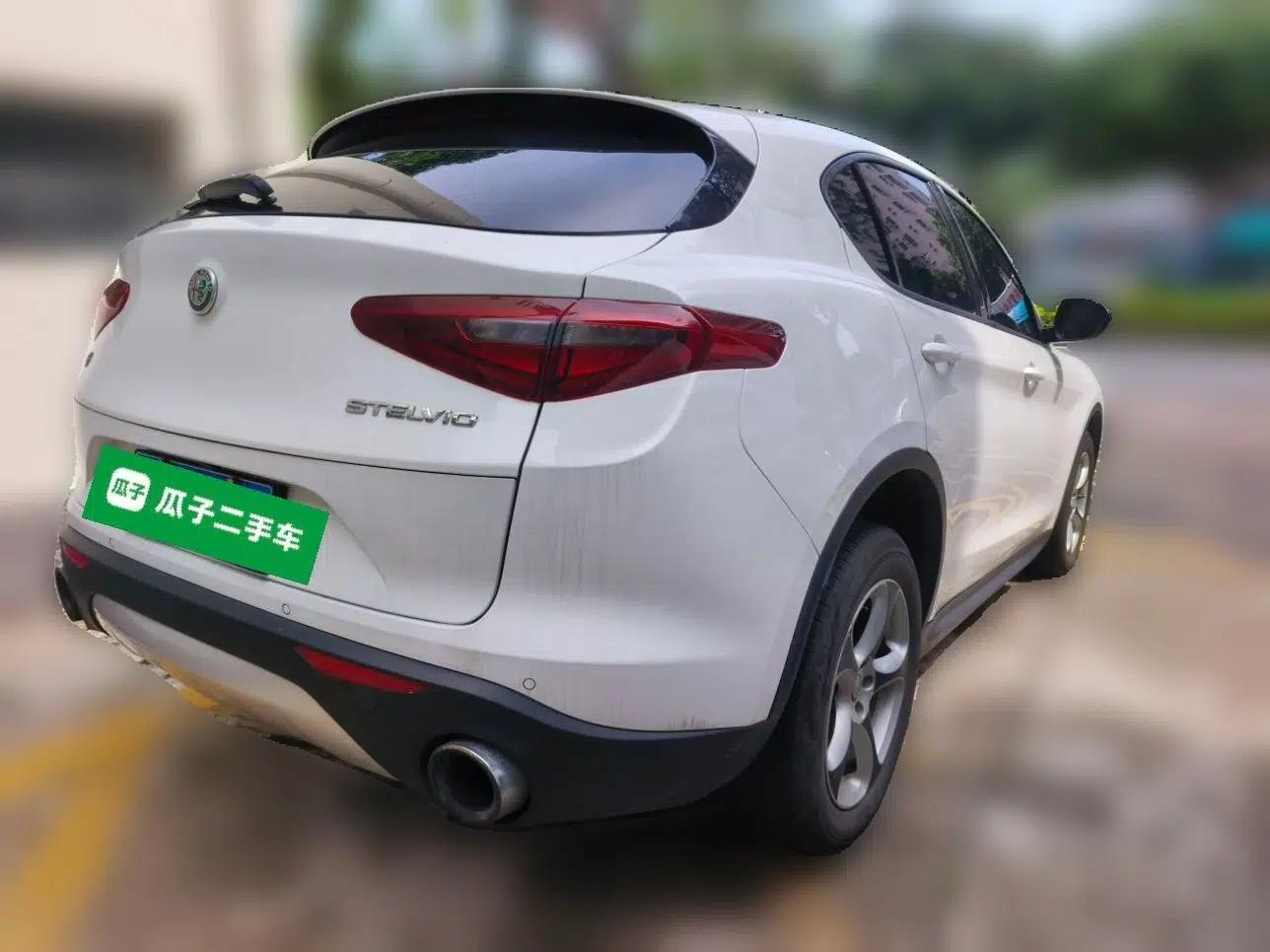 Alfa Romeo Stelvio 2017 2.0T 200HP Elite Edition — миниатюра 6
