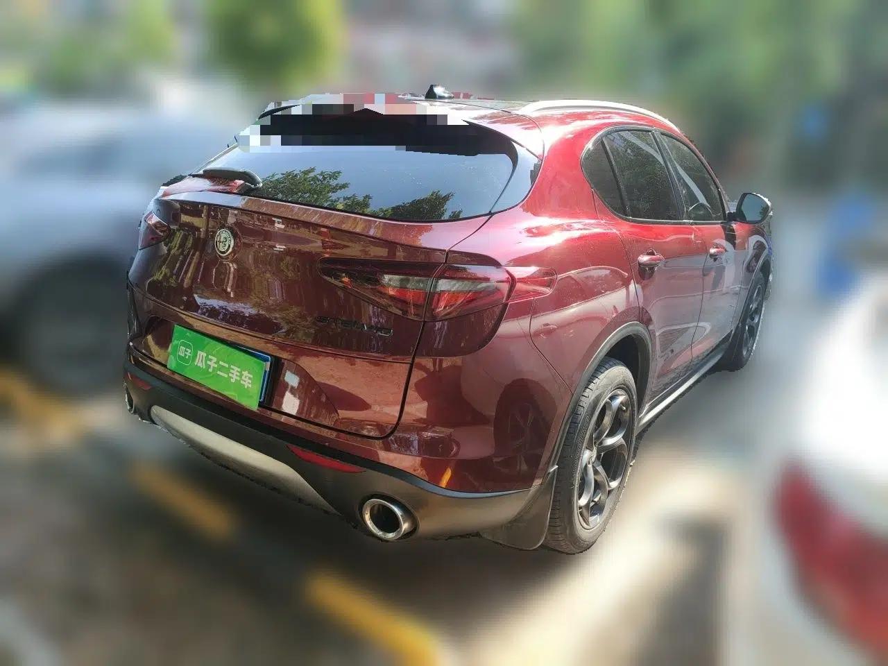 Alfa Romeo Stelvio 2017 2.0T 280HP Luxury Edition — миниатюра 6