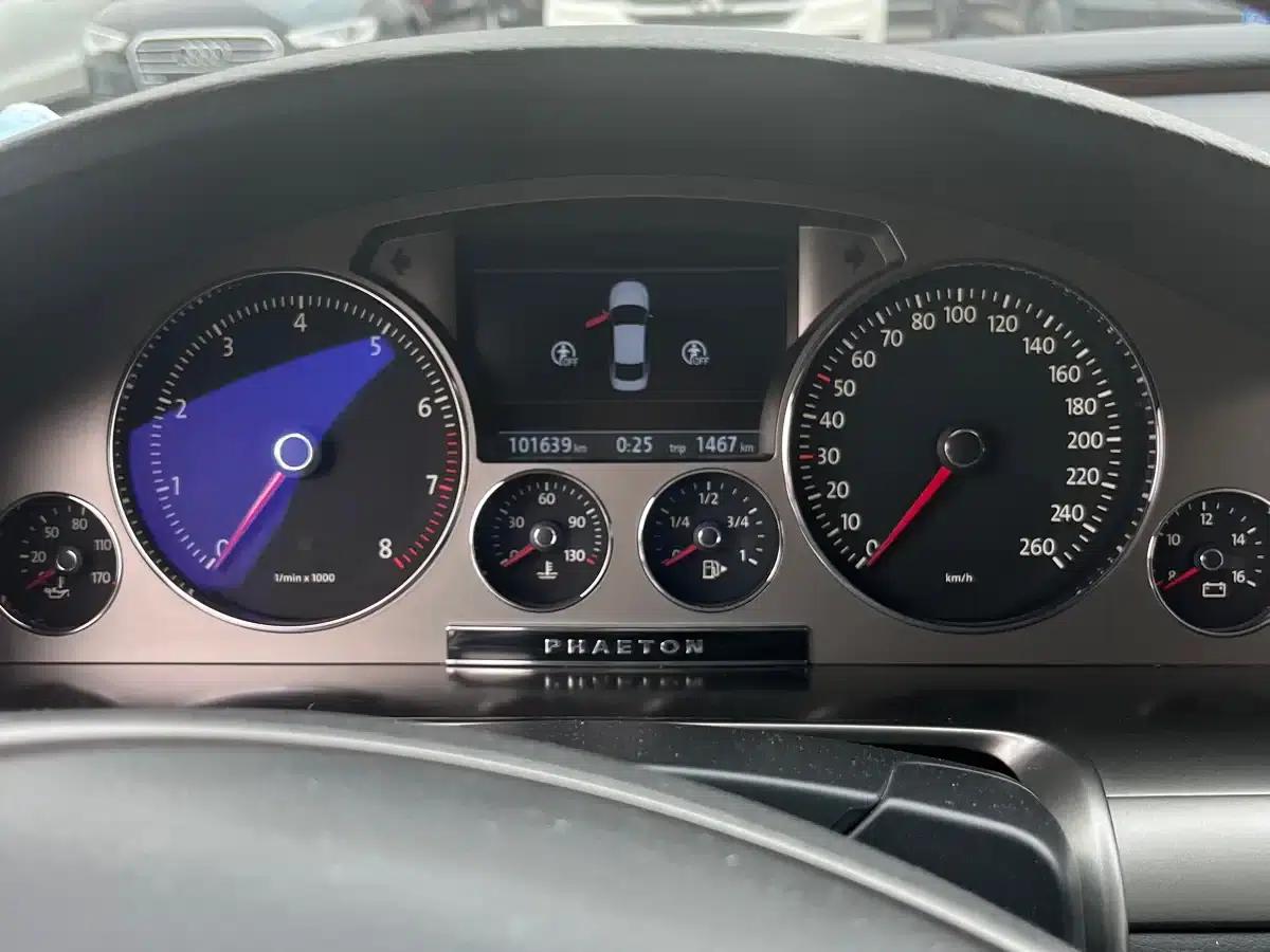 Phaeton 2011 3.6L V6 5-seater Extended Individual Edition — миниатюра 7