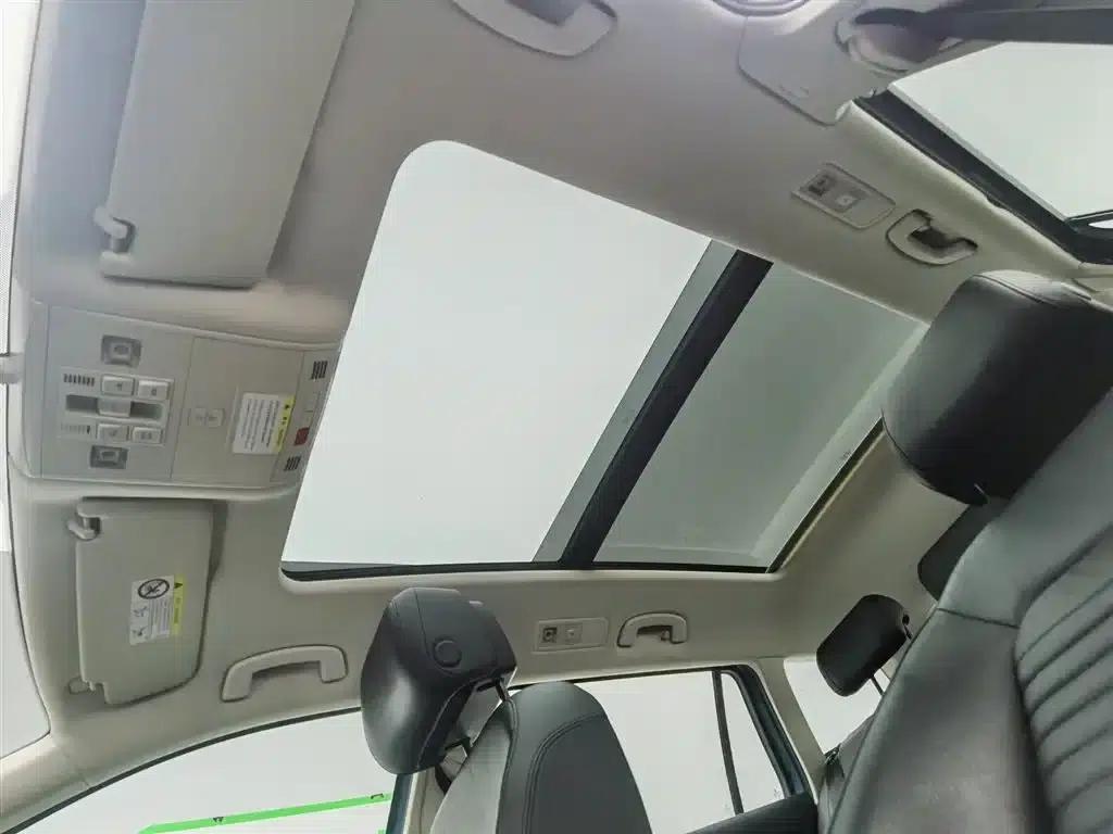 Passat Variant 2018 380TSI 2WD Comfortline — миниатюра 14