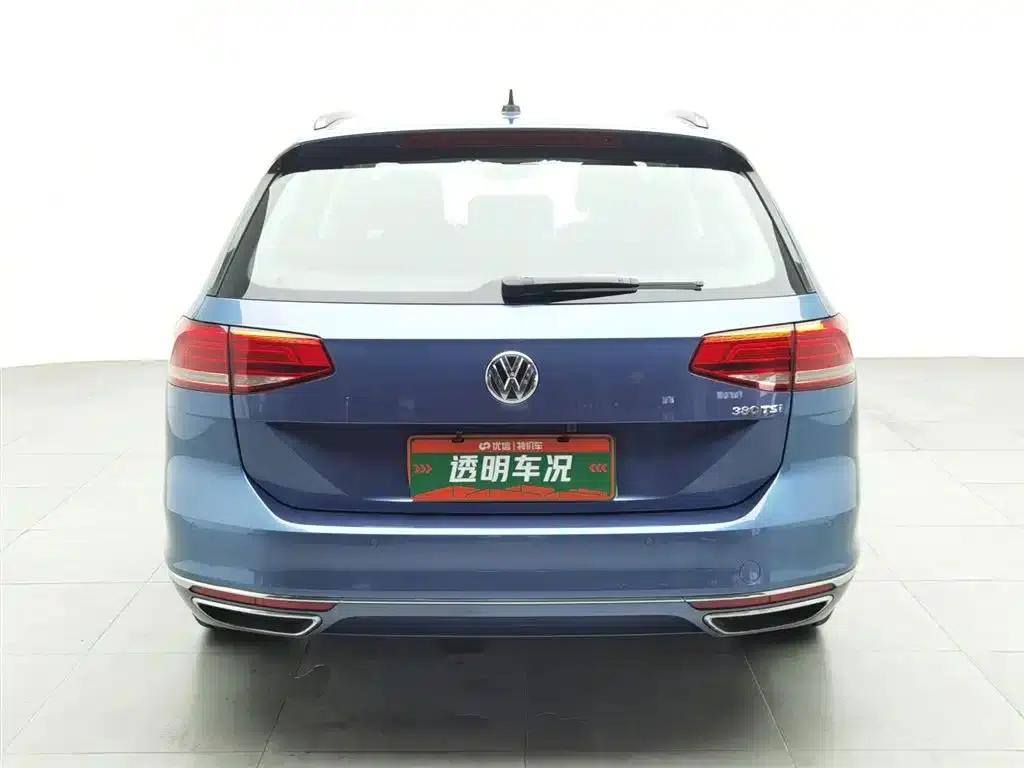 Passat Variant 2018 380TSI 2WD Comfortline — миниатюра 4