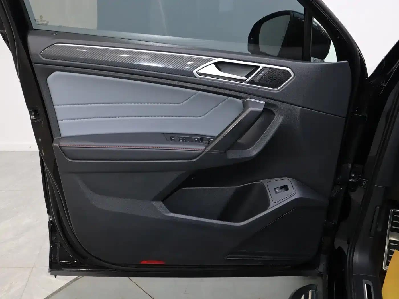 Tiguan X 2022 330TSI 2WD Flagship Edition — миниатюра 14