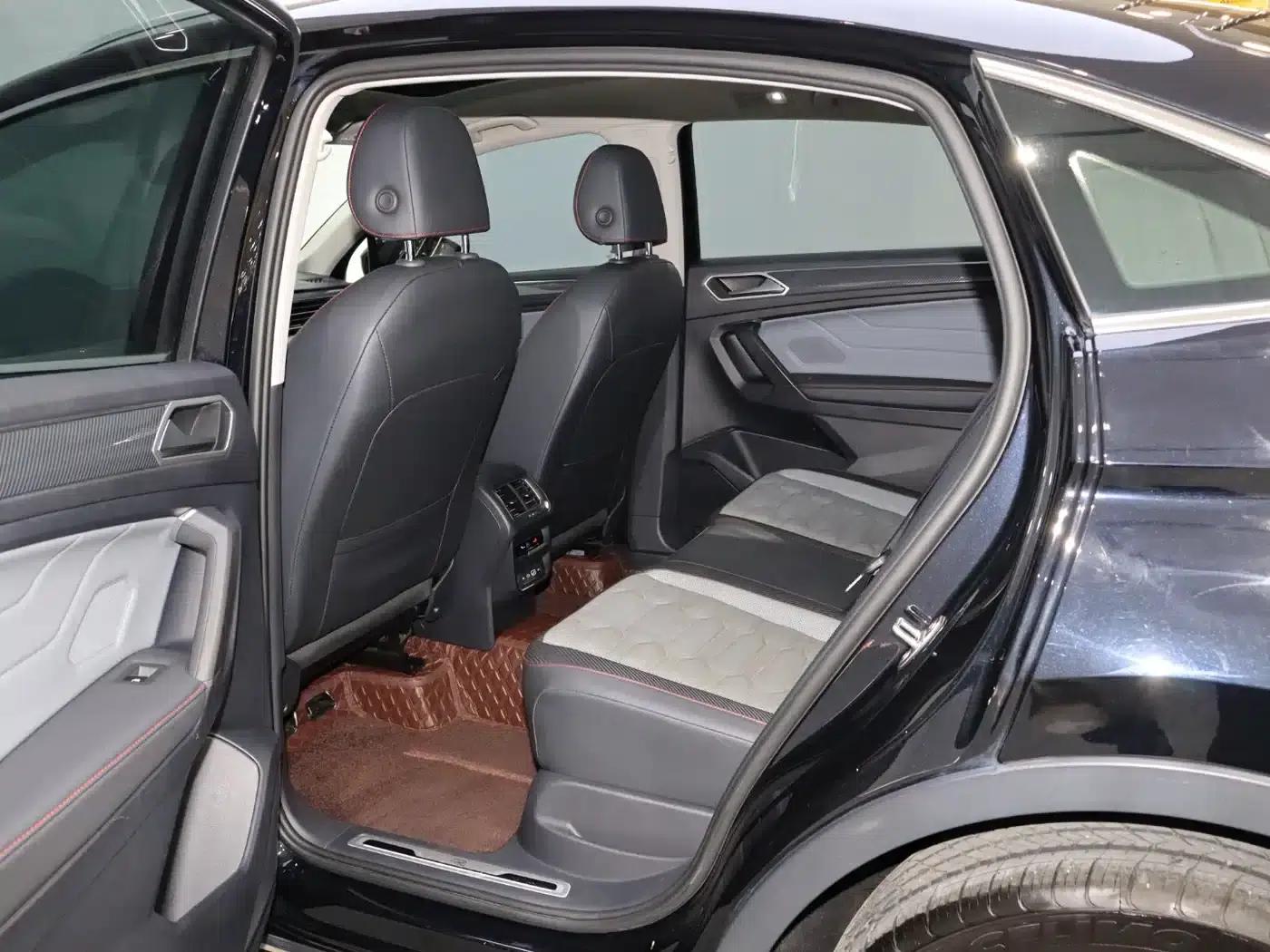 Tiguan X 2022 330TSI 2WD Flagship Edition — миниатюра 16