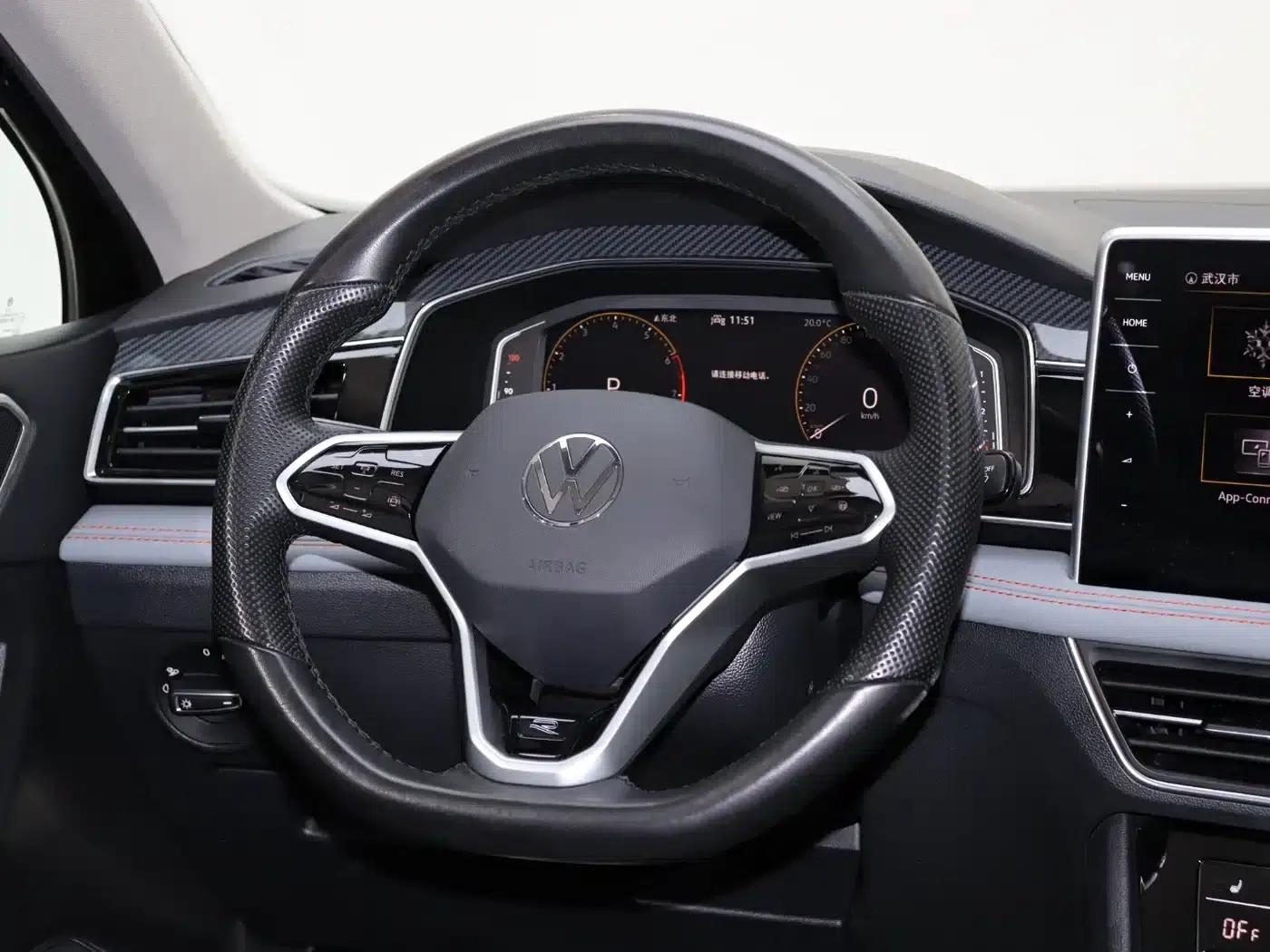 Tiguan X 2022 330TSI 2WD Flagship Edition — миниатюра 18