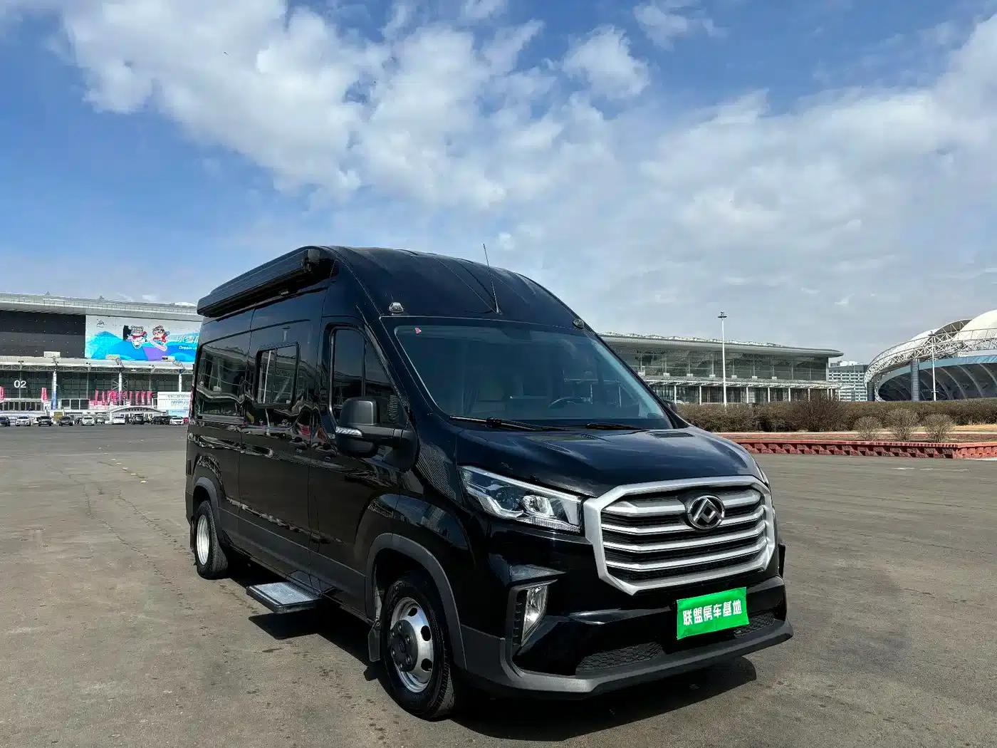 Xintu V90 2022 2.0T Automatic Smart Commercial Edition Rear-wheel drive, extended wheelbase, high roof, dual rear tires, 14/15 seats — миниатюра 3