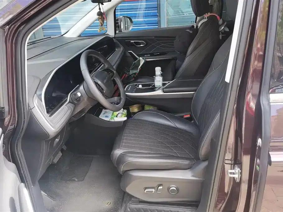 Maxus G90 2022 2.0T Galaxy 7-seater Edition — миниатюра 9