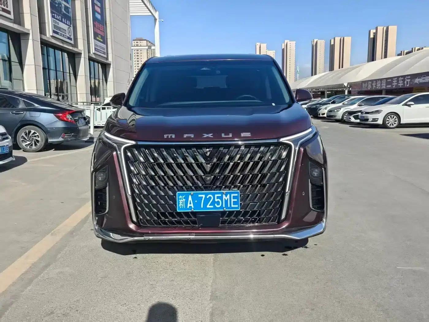 Maxus G90 2023 2.0T Galaxy 7-seater Edition — миниатюра 1