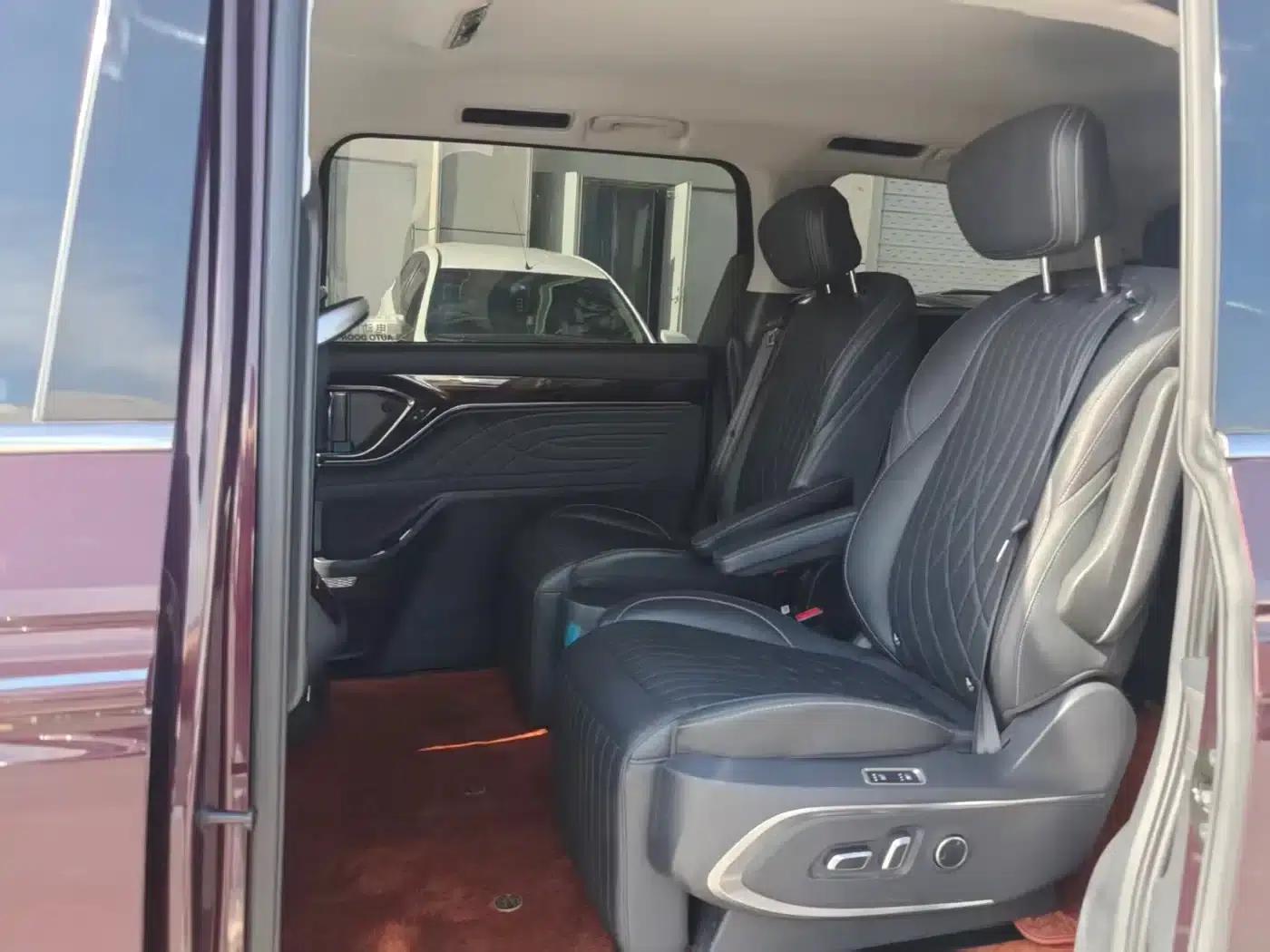 Maxus G90 2023 2.0T Galaxy 7-seater Edition — миниатюра 5