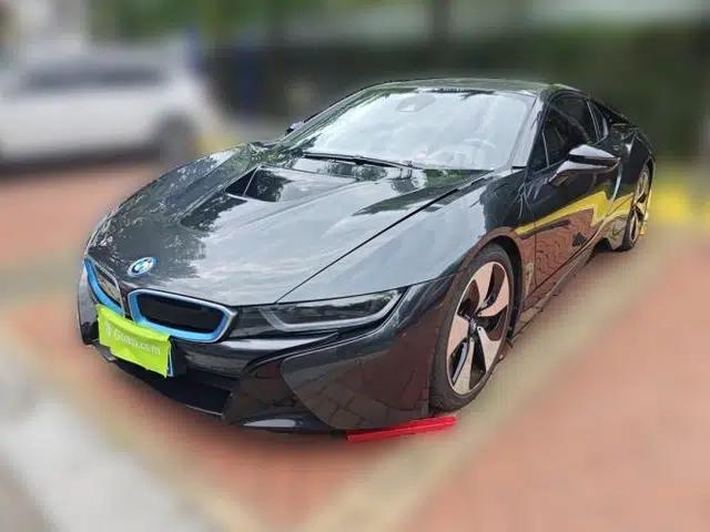 BMW i8 2014 Standard Model