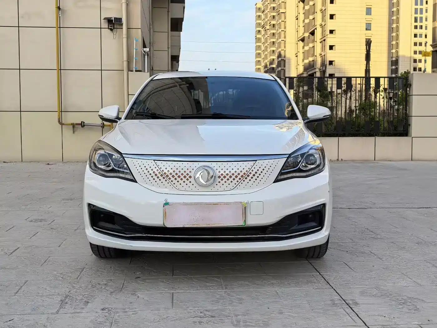 Dongfeng Fengshen E70 2021 Facelift 500 Pro Super Edition — миниатюра 2