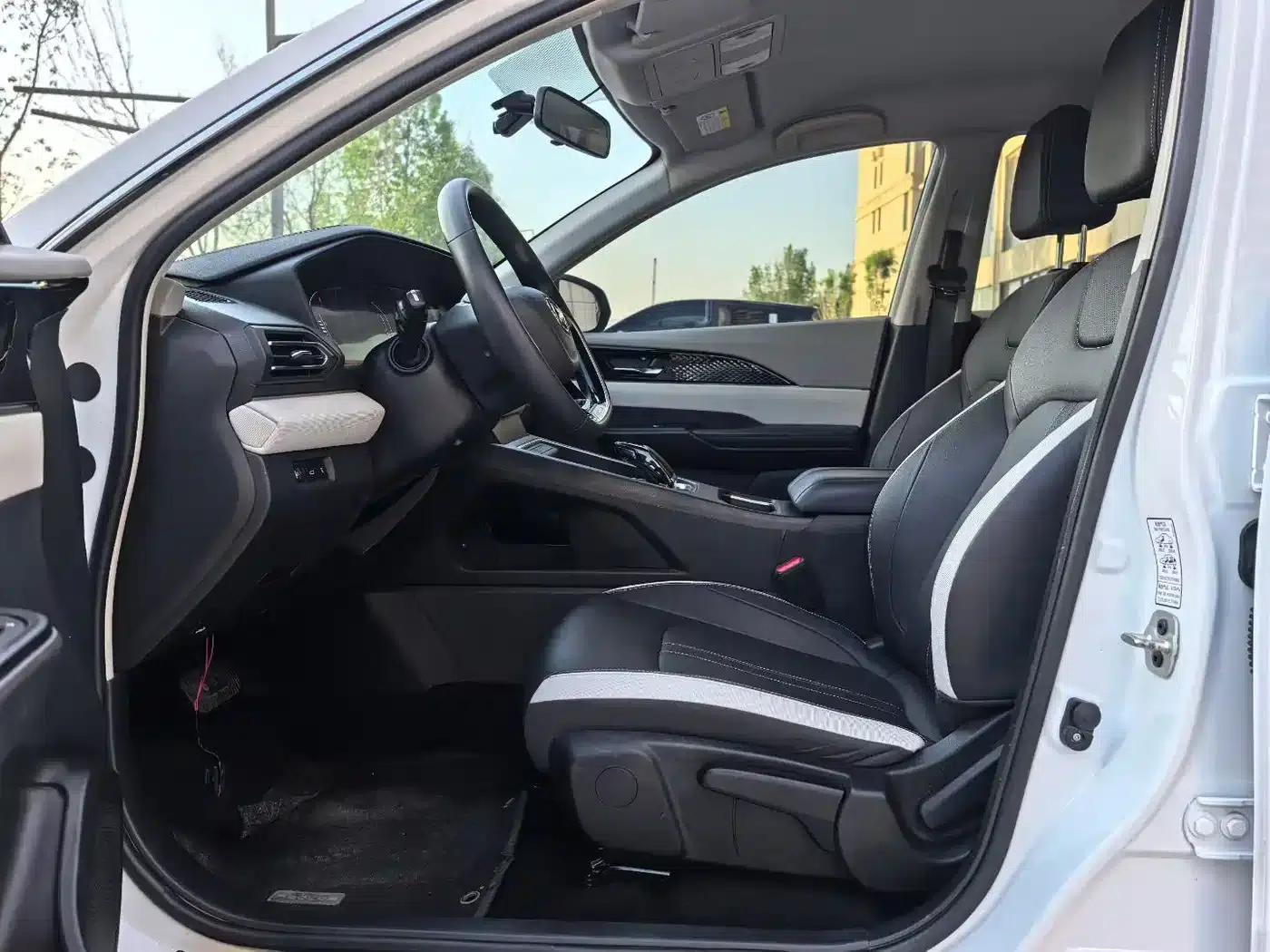 Dongfeng Fengshen E70 2021 Facelift 500 Pro Super Edition — миниатюра 4