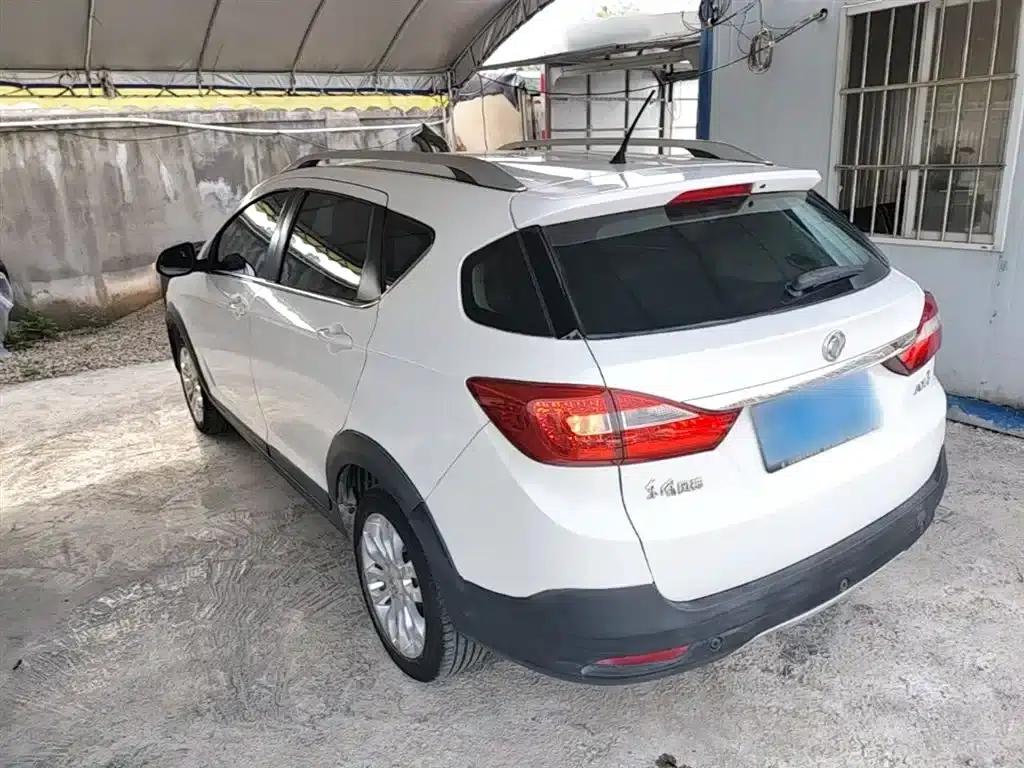 Dongfeng Fengshen AX3 2016 Model 1.5L Automatic Sporty Edition — миниатюра 5