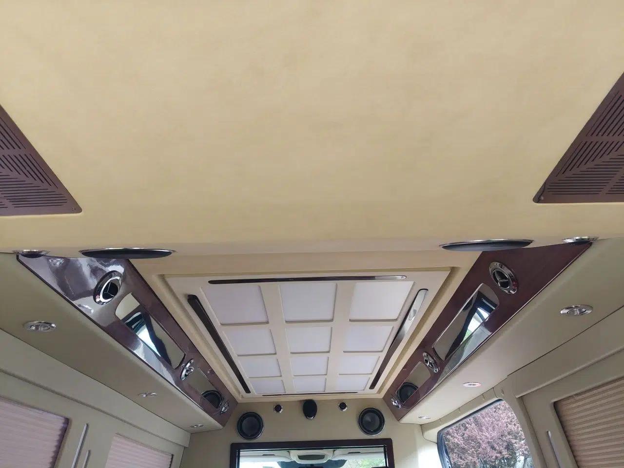 Mercedes-Benz Sprinter  — миниатюра 19