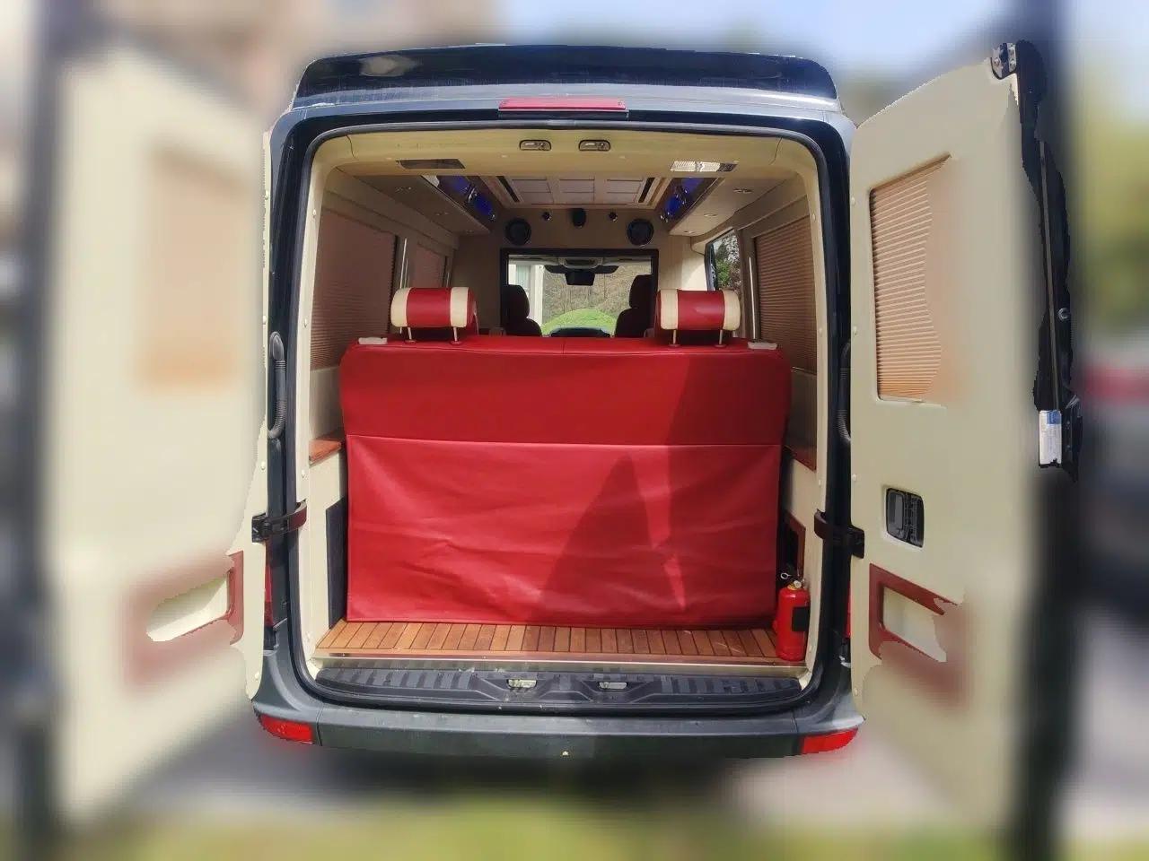Mercedes-Benz Sprinter  — миниатюра 20