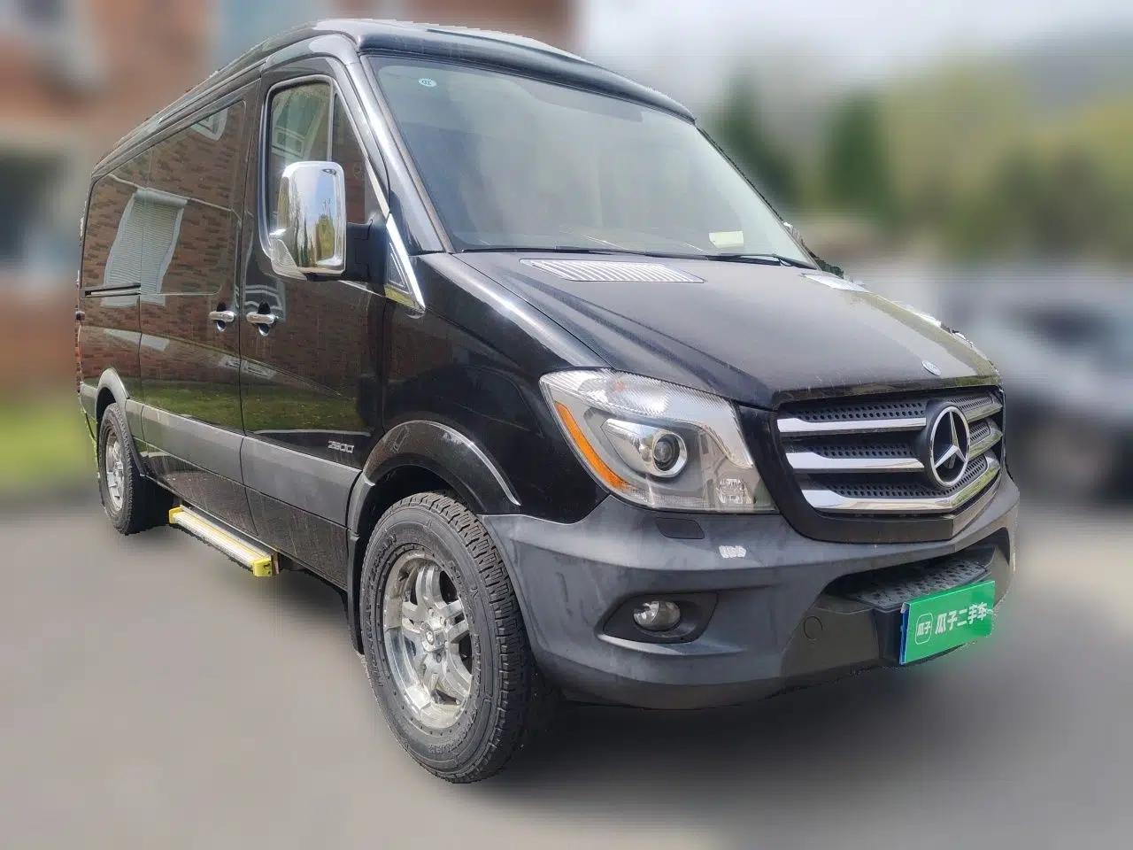 Mercedes-Benz Sprinter  — миниатюра 3