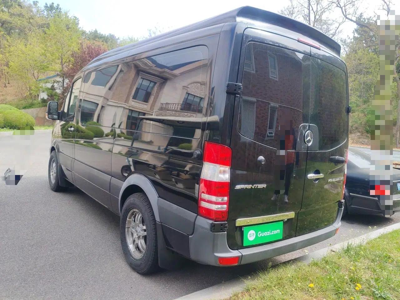 Mercedes-Benz Sprinter  — миниатюра 4