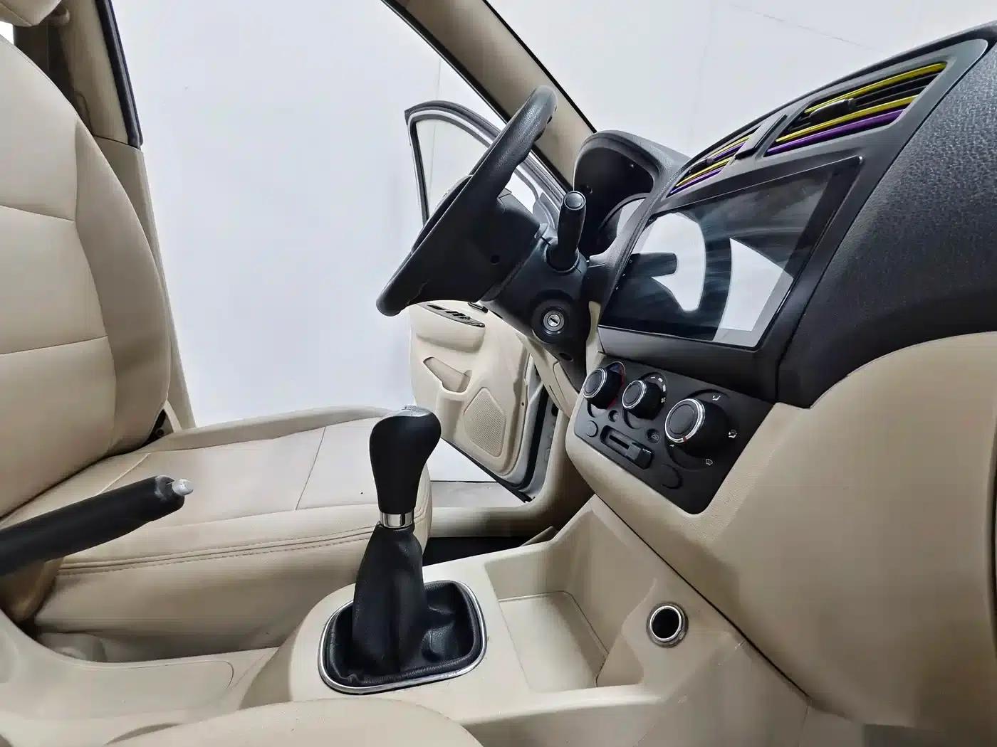 Fengguang 370 2016 Model 1.5L Manual Standard II 7-Seater — миниатюра 15