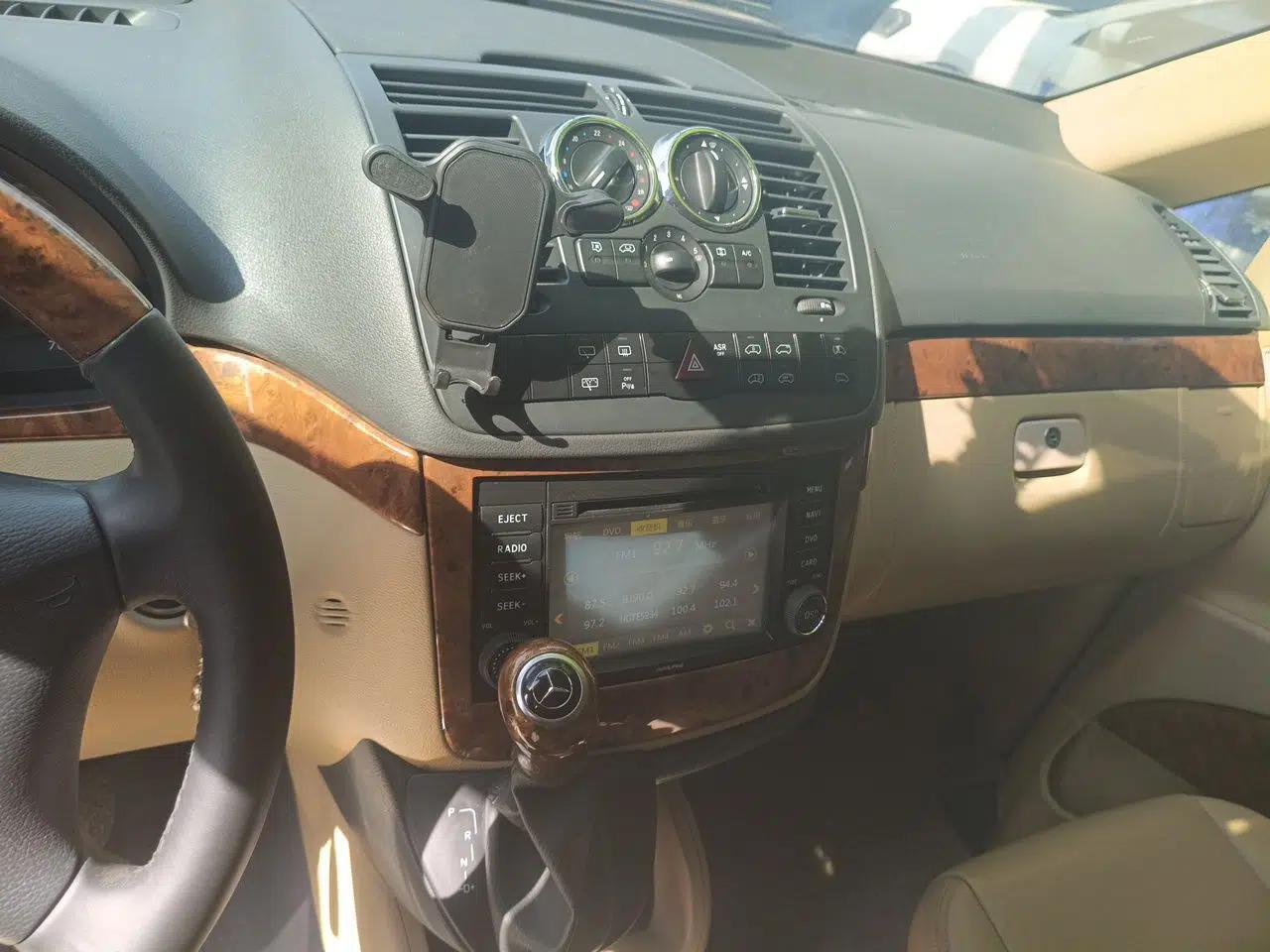 Mercedes-Benz Viano 2015 3.0L Partner Edition — миниатюра 14