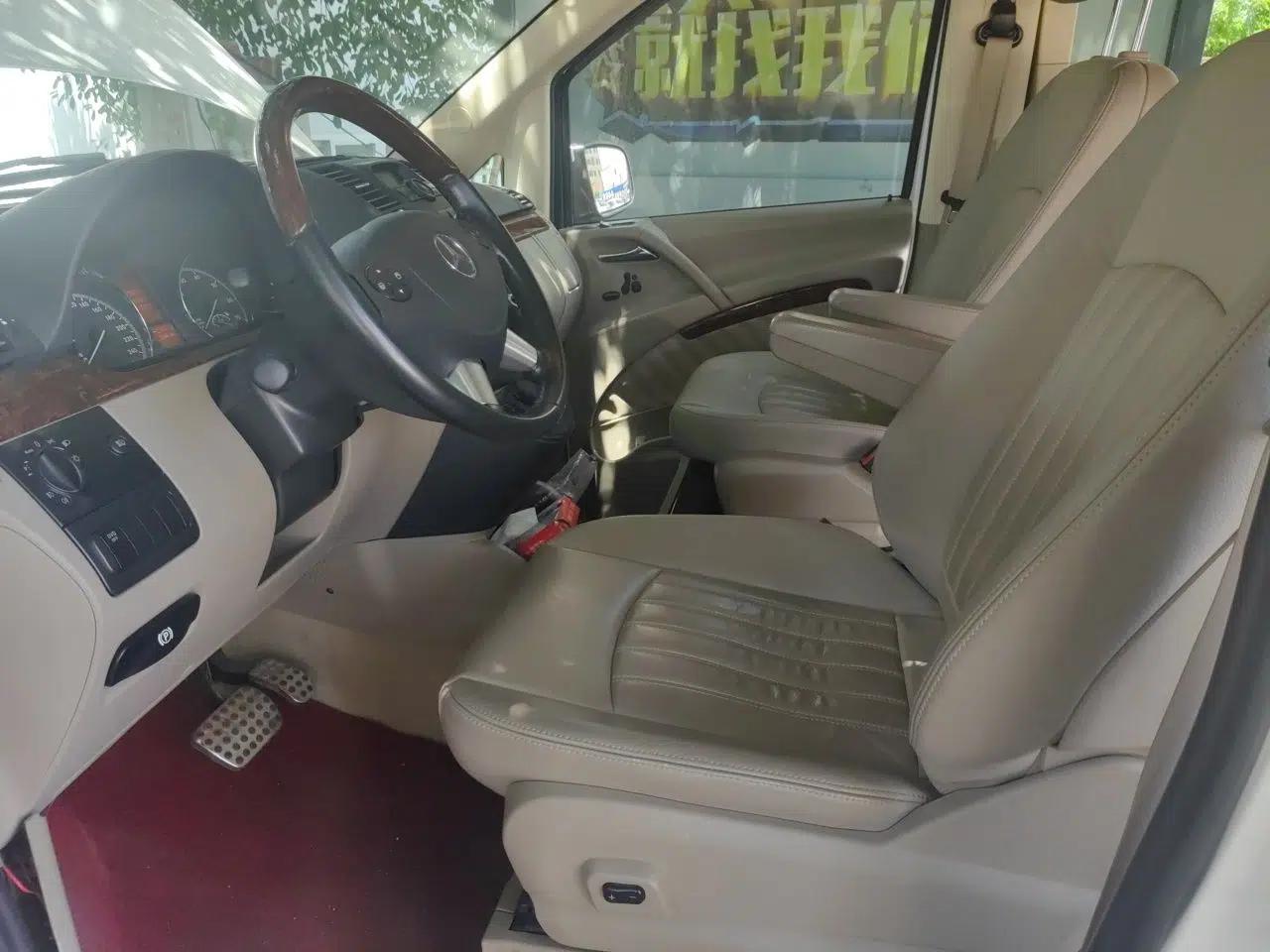 Mercedes-Benz Viano 2015 3.0L Partner Edition — миниатюра 16
