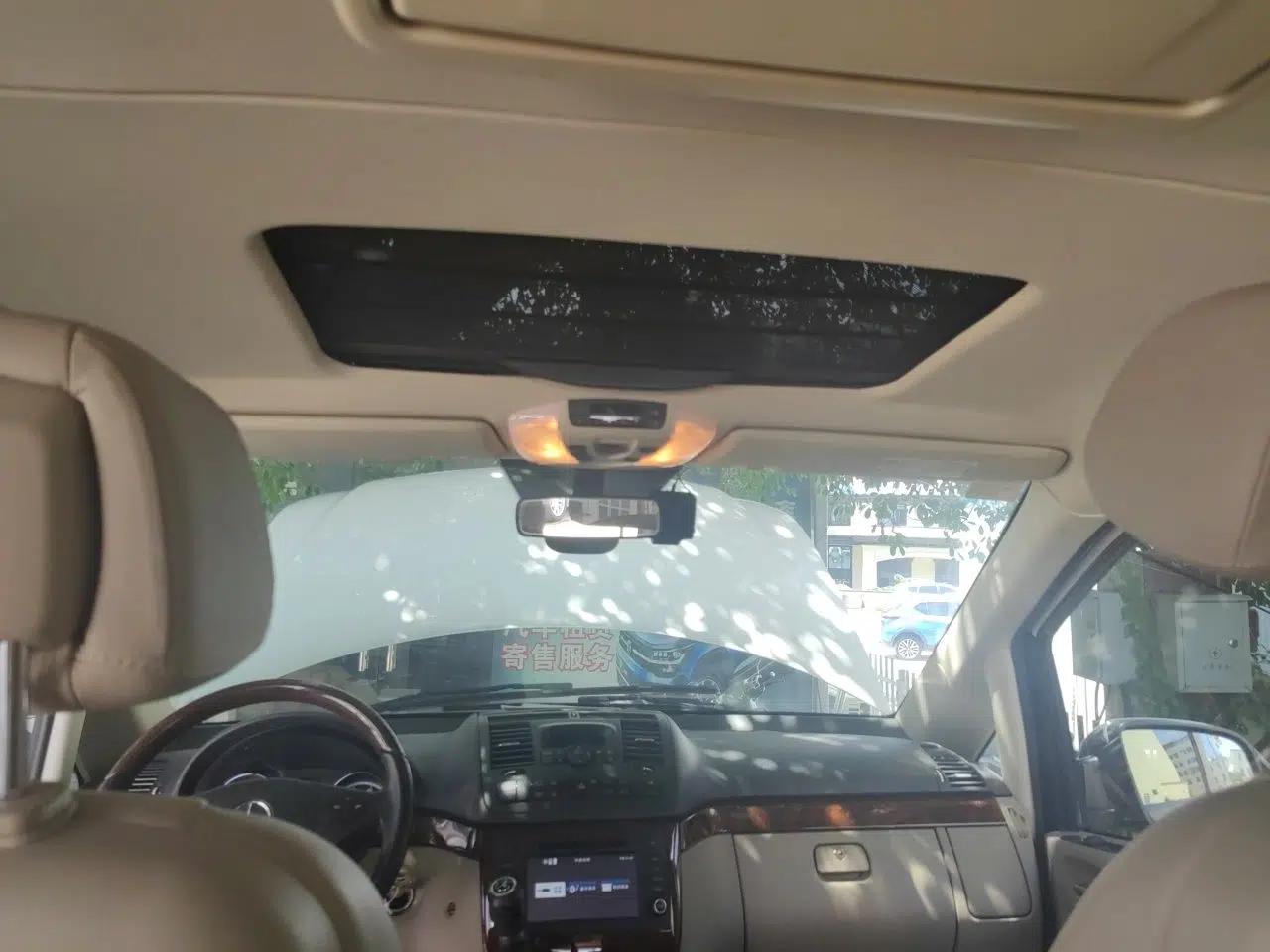 Mercedes-Benz Viano 2015 3.0L Partner Edition — миниатюра 19