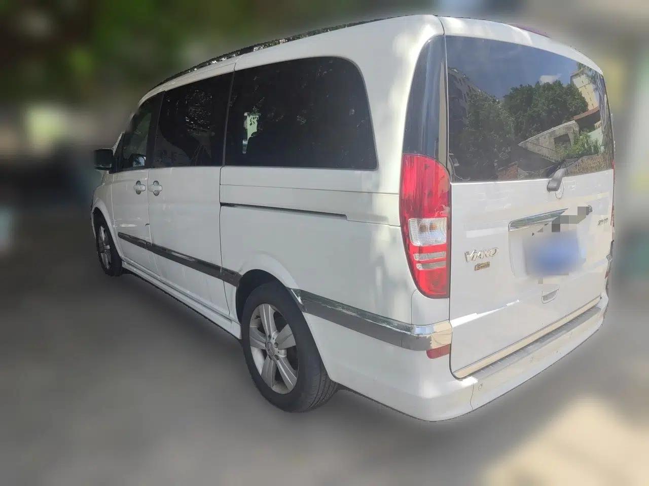 Mercedes-Benz Viano 2015 3.0L Partner Edition — миниатюра 4