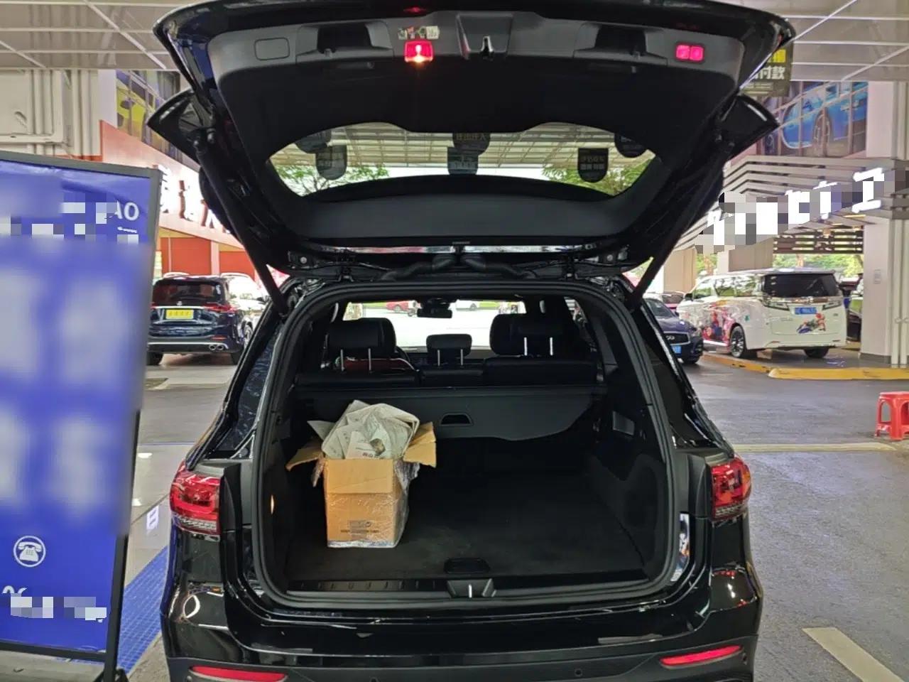Mercedes-Benz GLB AMG 2022 AMG GLB 35 4MATIC — миниатюра 21