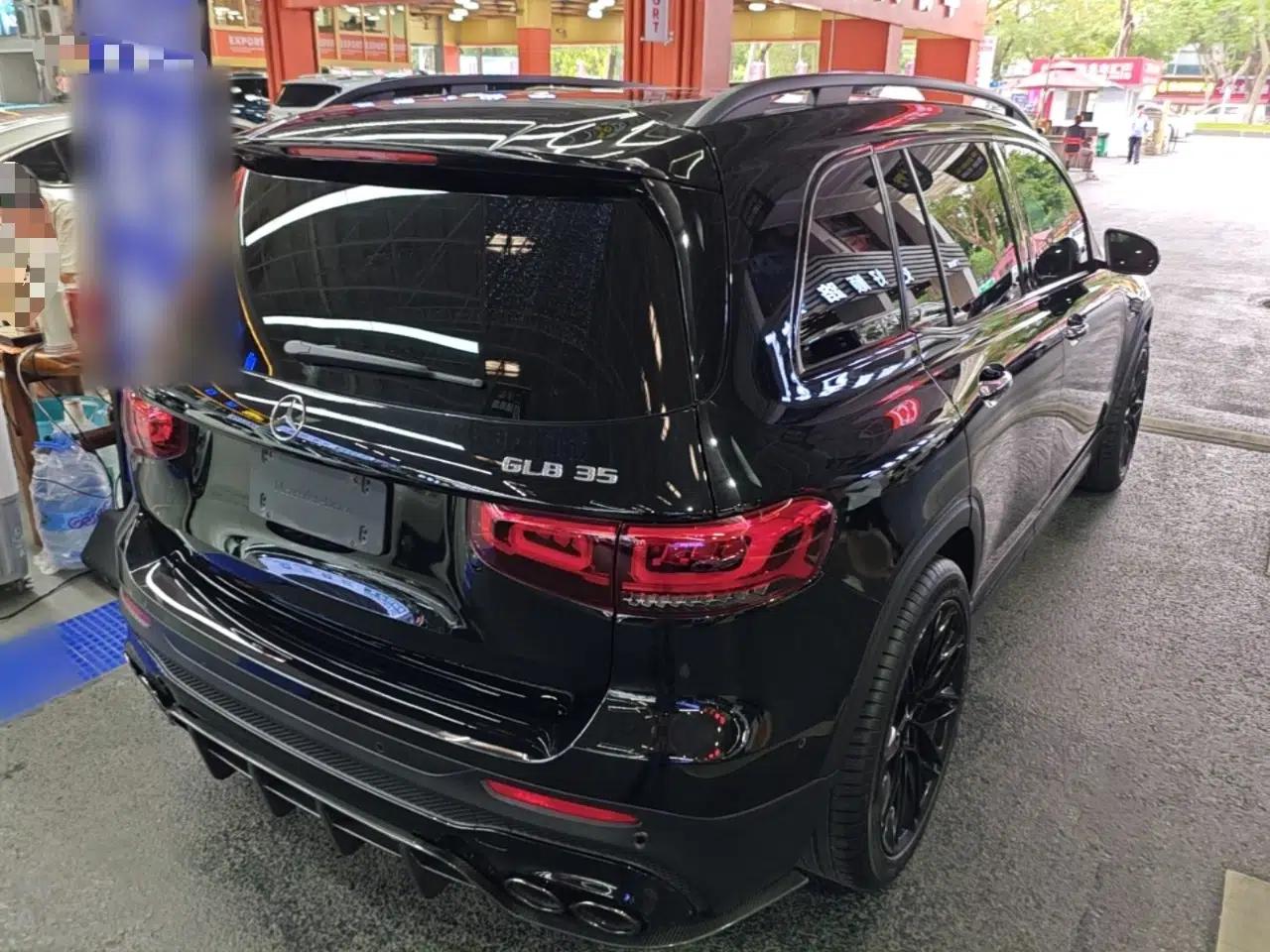 Mercedes-Benz GLB AMG 2022 AMG GLB 35 4MATIC — миниатюра 4